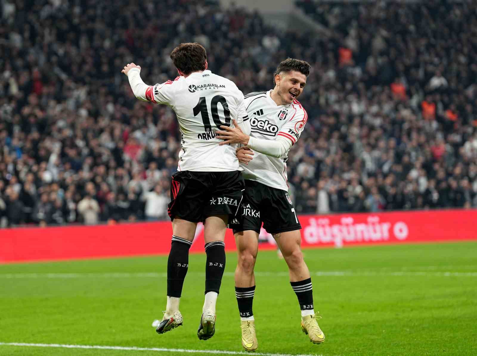 Ziraat Türkiye Kupası: Beşiktaş: 3 - Corendon Alanyaspor: 0 (Maç sonucu)
