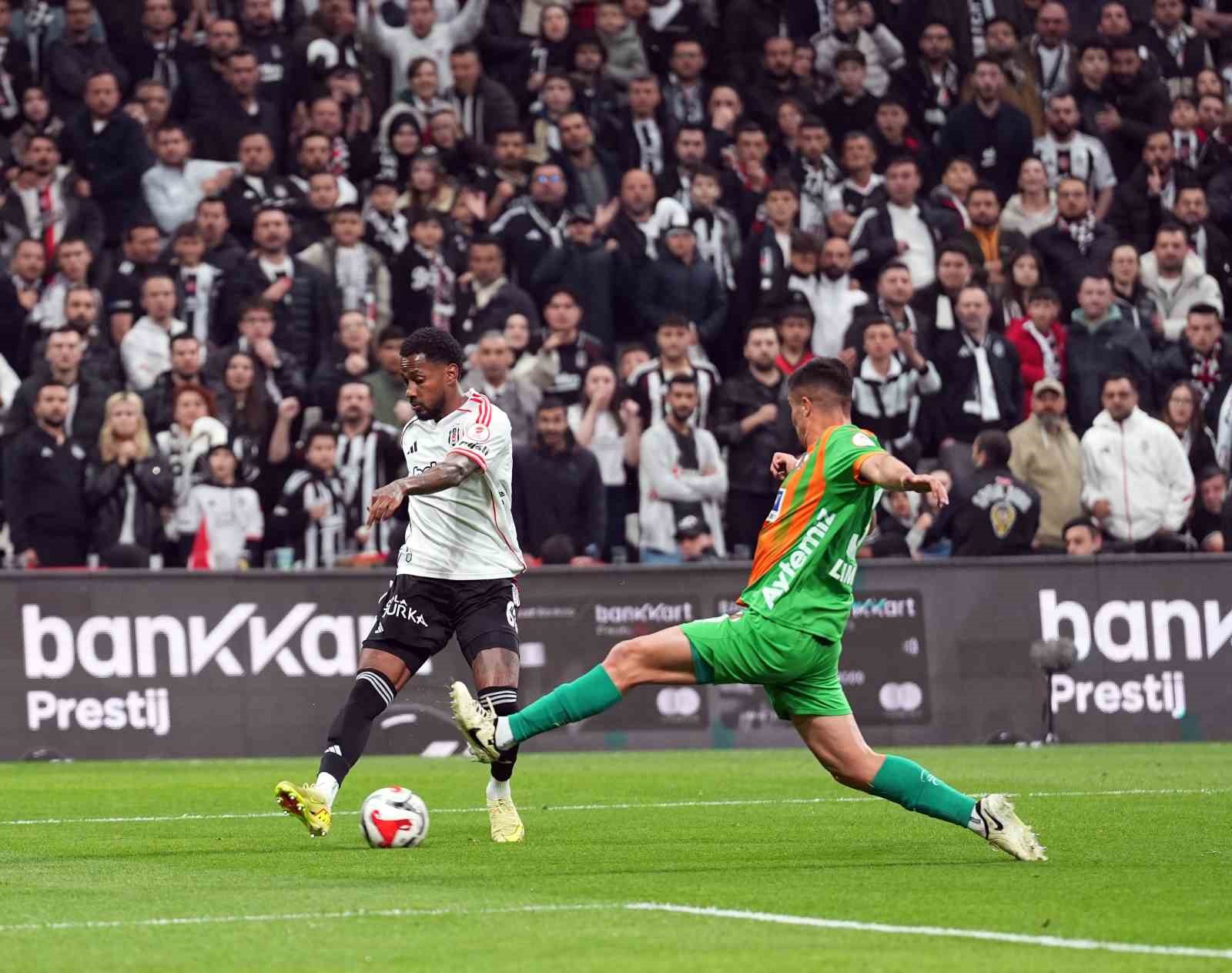 Ziraat Türkiye Kupası: Beşiktaş: 3 - Corendon Alanyaspor: 0 (Maç sonucu)
