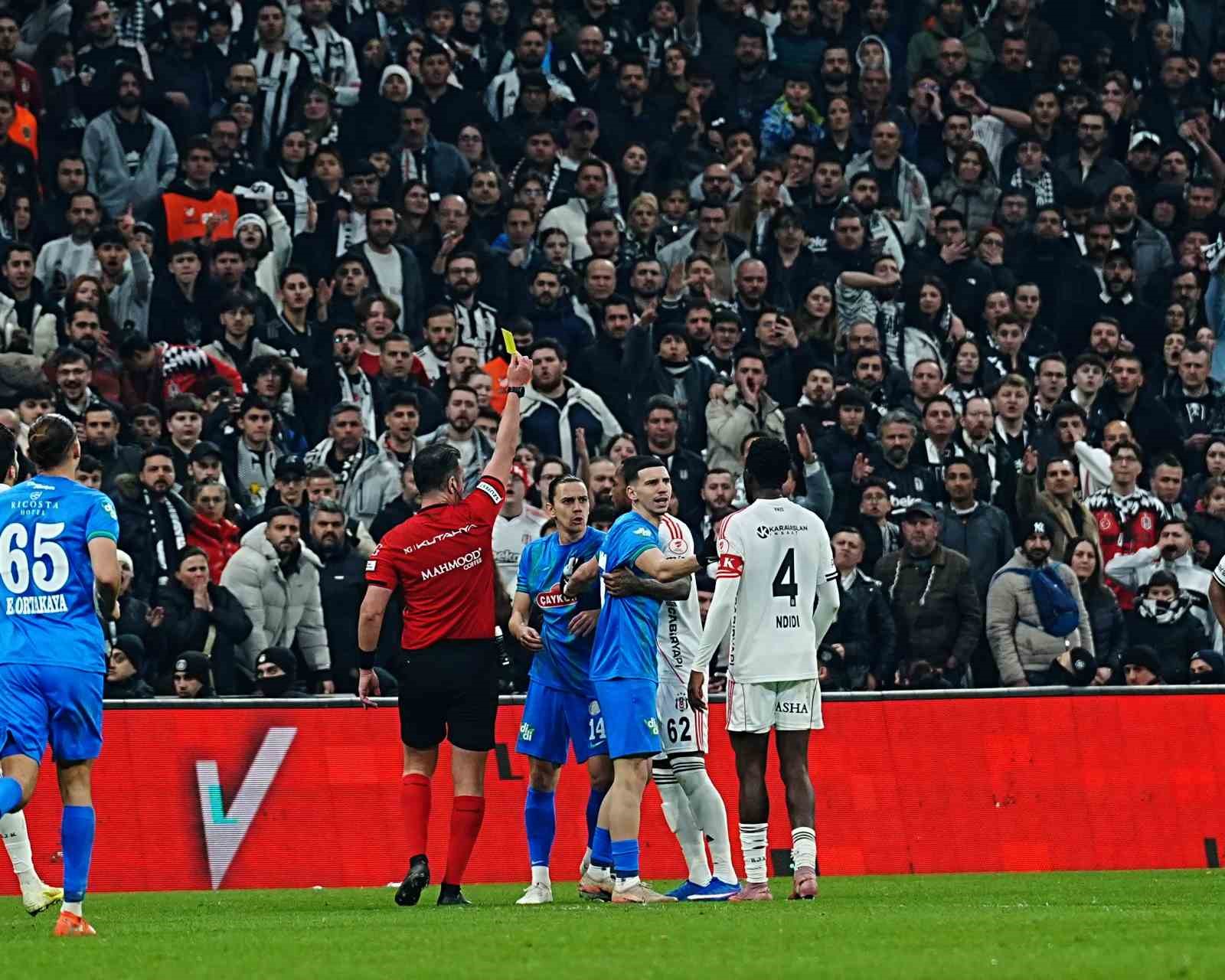 Ziraat Türkiye Kupası: Beşiktaş: 4 - Çaykur Rizespor: 1 (Maç sonucu)
Ziraat Türkiye Kupası: Beşiktaş: 4 - Çaykur Rizespor: 1 (Maç sonucu)