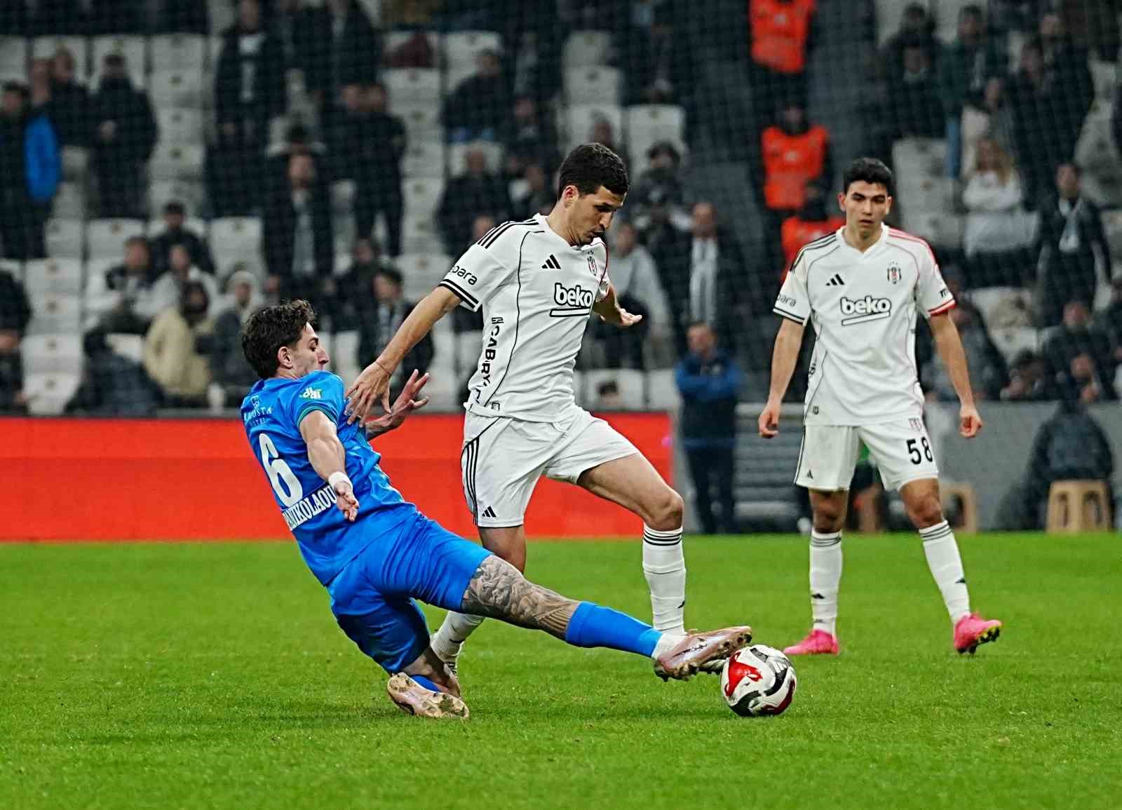 Ziraat Türkiye Kupası: Beşiktaş: 4 - Çaykur Rizespor: 1 (Maç sonucu)
Ziraat Türkiye Kupası: Beşiktaş: 4 - Çaykur Rizespor: 1 (Maç sonucu)