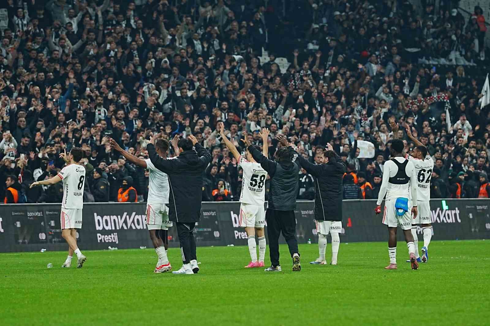 Ziraat Türkiye Kupası: Beşiktaş: 4 - Çaykur Rizespor: 1 (Maç sonucu)
Ziraat Türkiye Kupası: Beşiktaş: 4 - Çaykur Rizespor: 1 (Maç sonucu)