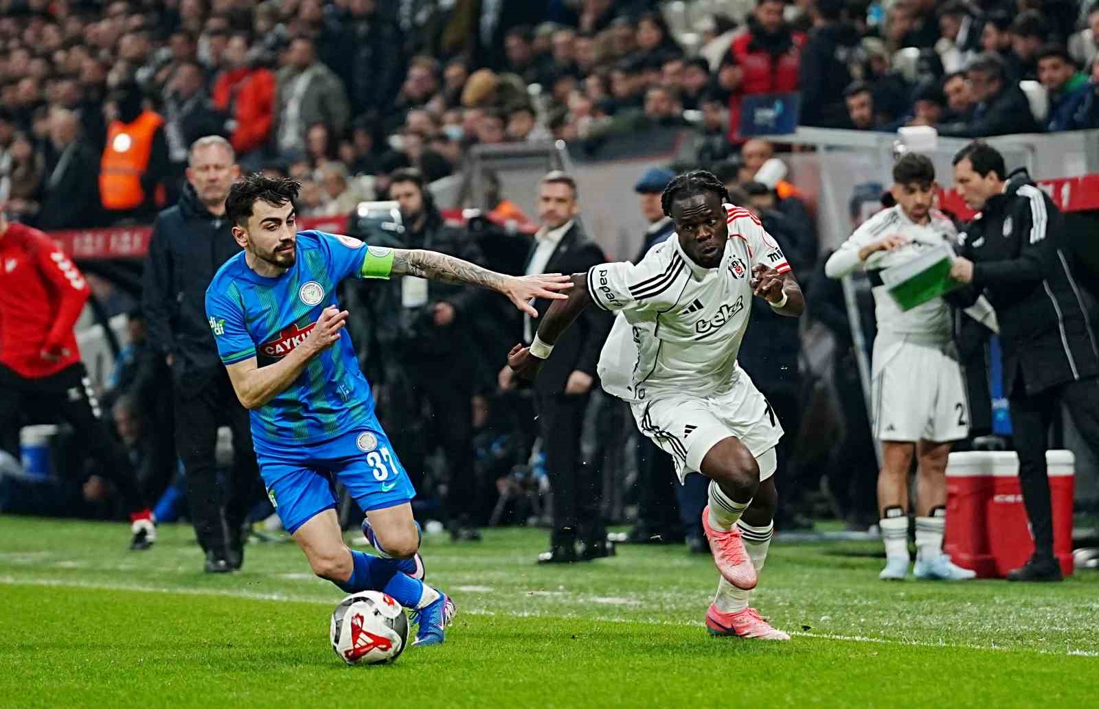 Ziraat Türkiye Kupası: Beşiktaş: 4 - Çaykur Rizespor: 1 (Maç sonucu)
Ziraat Türkiye Kupası: Beşiktaş: 4 - Çaykur Rizespor: 1 (Maç sonucu)