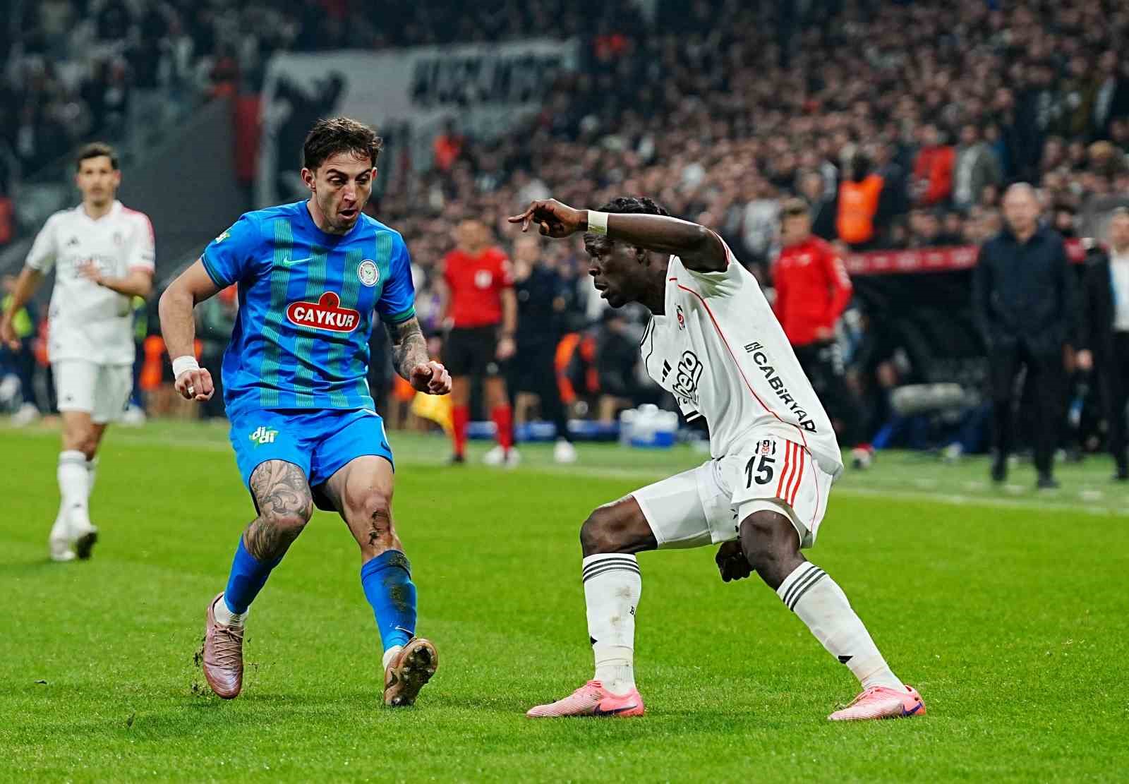 Ziraat Türkiye Kupası: Beşiktaş: 4 - Çaykur Rizespor: 1 (Maç sonucu)
Ziraat Türkiye Kupası: Beşiktaş: 4 - Çaykur Rizespor: 1 (Maç sonucu)