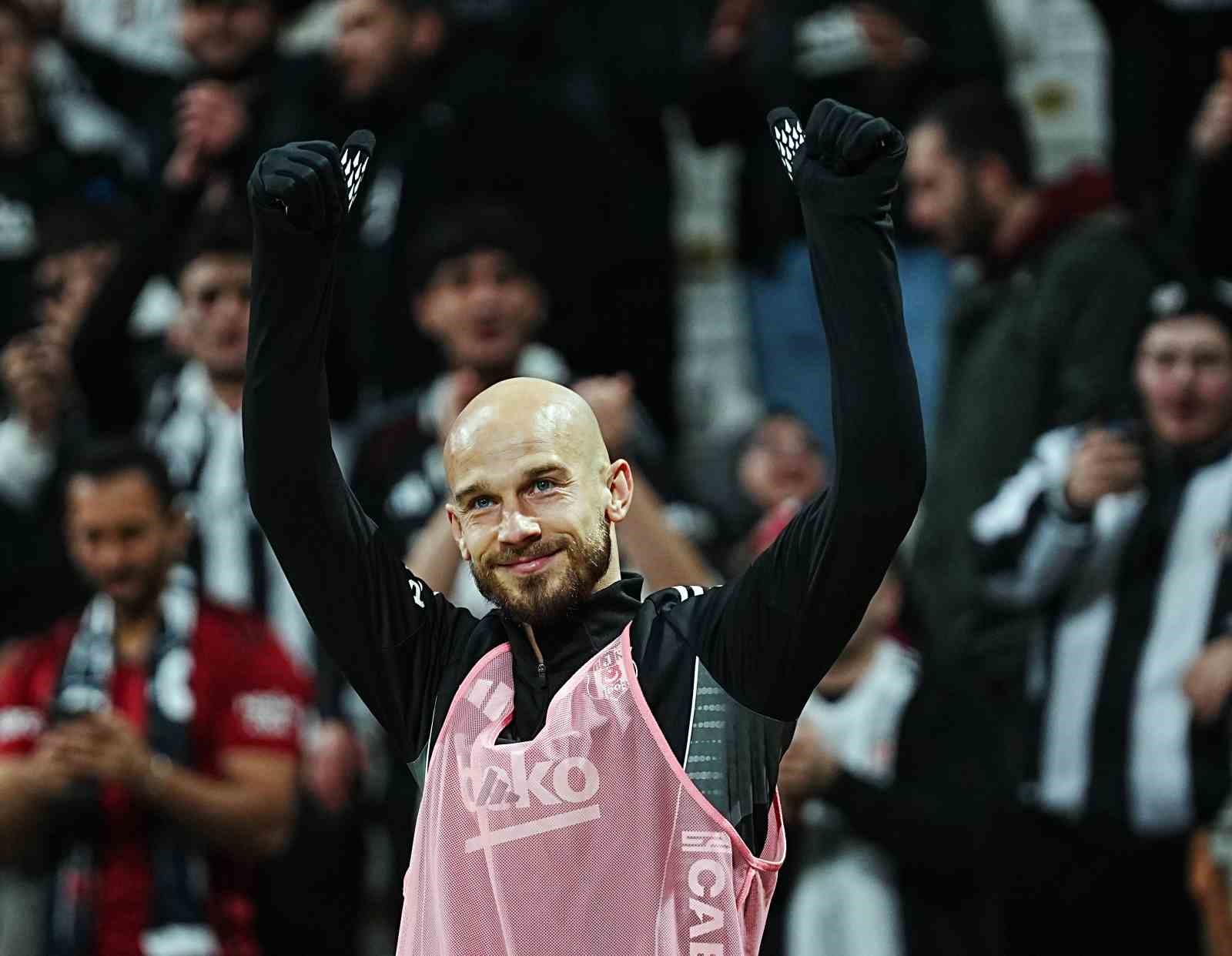 Ziraat Türkiye Kupası: Beşiktaş: 4 - Çaykur Rizespor: 1 (Maç sonucu)
Ziraat Türkiye Kupası: Beşiktaş: 4 - Çaykur Rizespor: 1 (Maç sonucu)