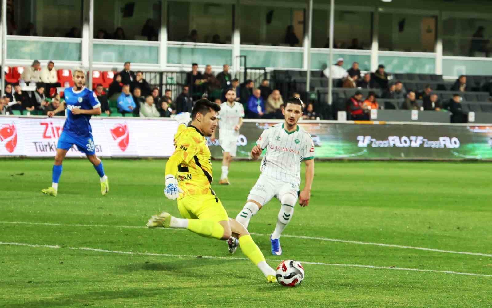 Ziraat Türkiye Kupası: Bodrum FK: 0 - Konyaspor: 1 (İlk yarı)
Ziraat Türkiye Kupası: Bodrum FK: 0 - Konyaspor: 1 (İlk yarı)