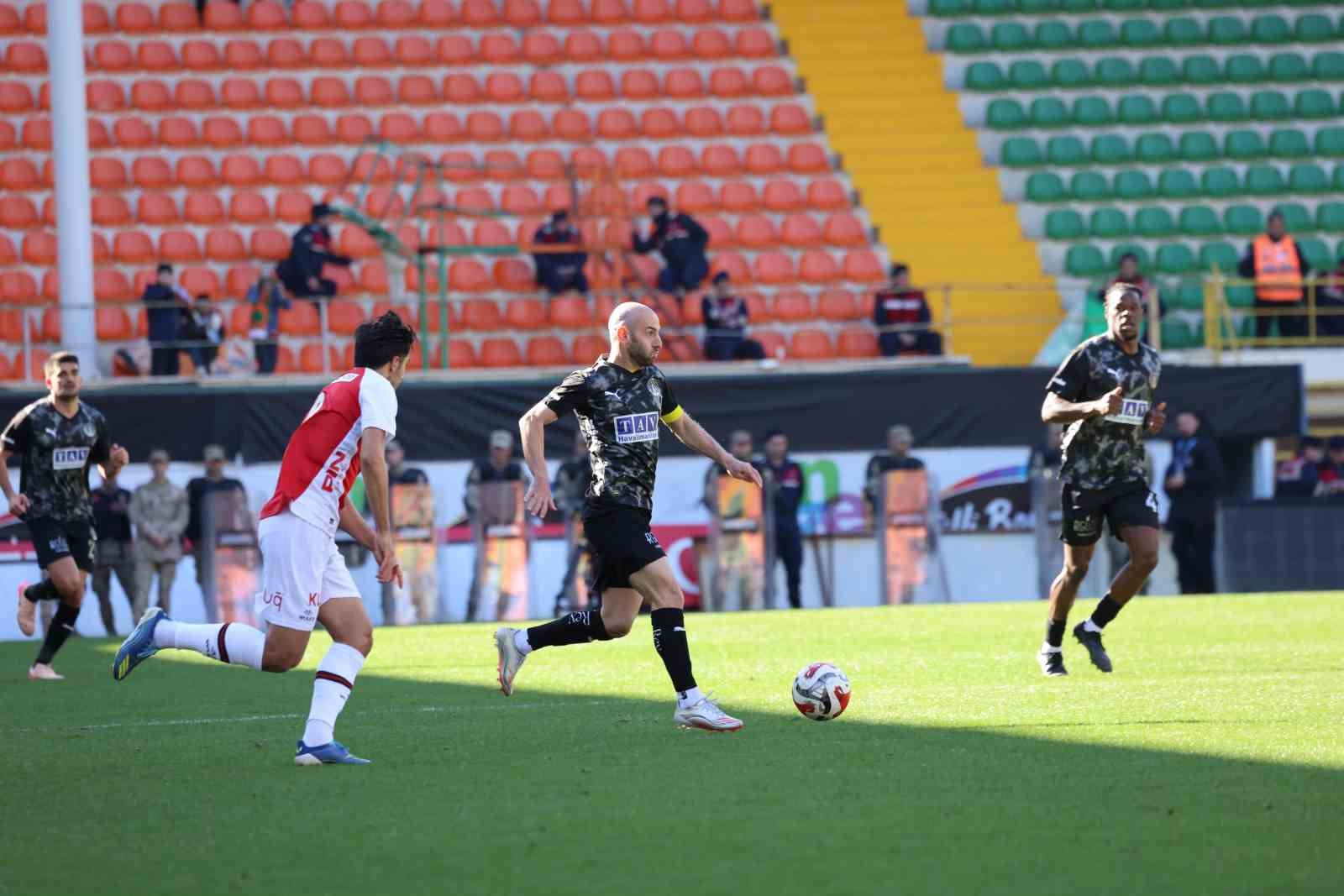 Ziraat Türkiye Kupası: Corendon Alanyaspor: 2 - Fatih Karagümrük: 2 (Maç sonucu)
