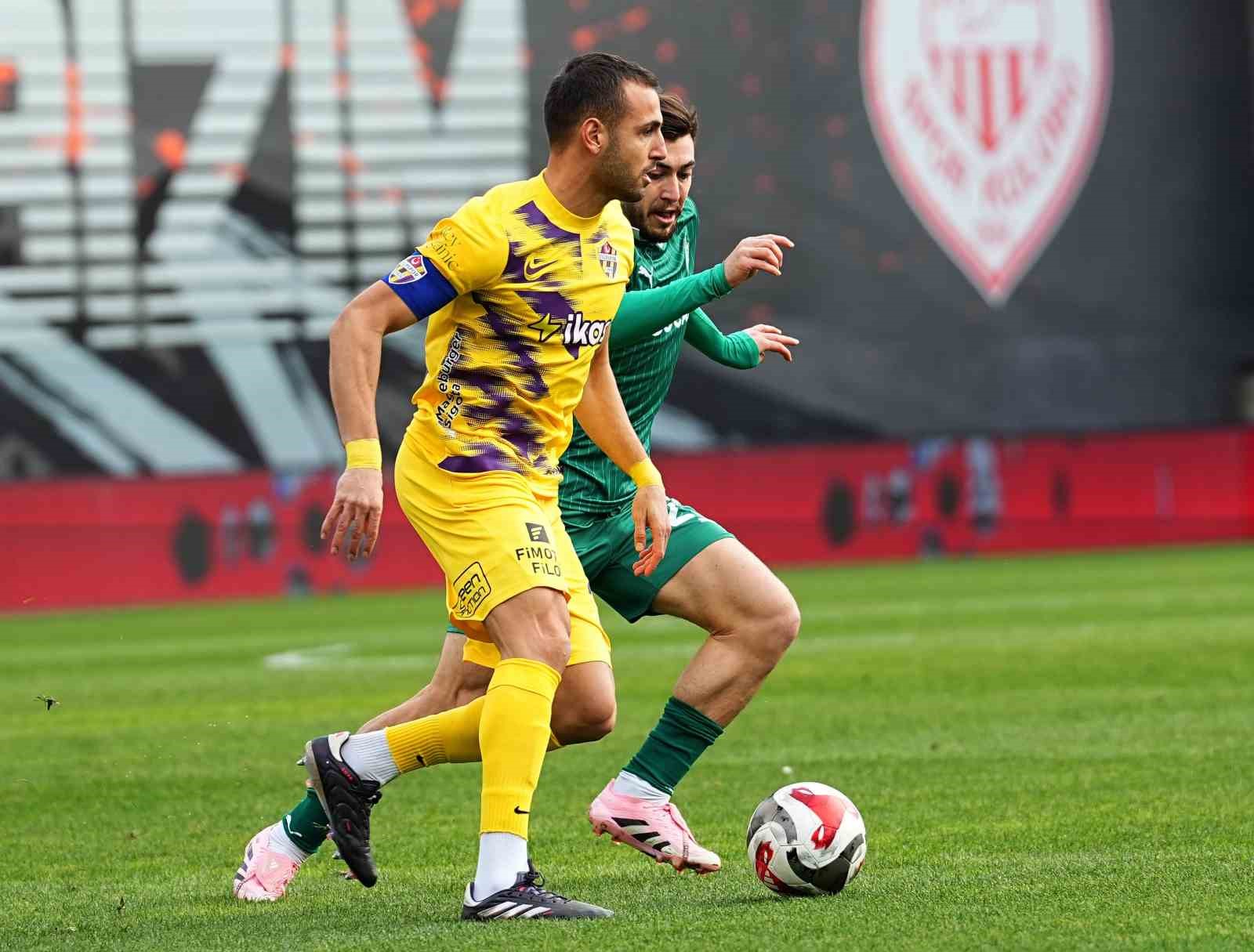 Ziraat Türkiye Kupası: Eyüpspor: 0 - Iğdır FK: 1 (Maç devam ediyor)
