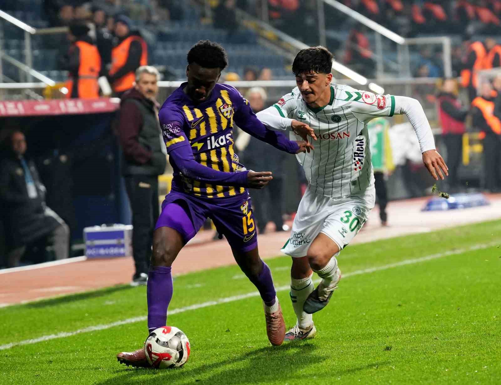 Ziraat Türkiye Kupası: Eyüpspor: 0 - Konyaspor: 1 (İlk yarı)
