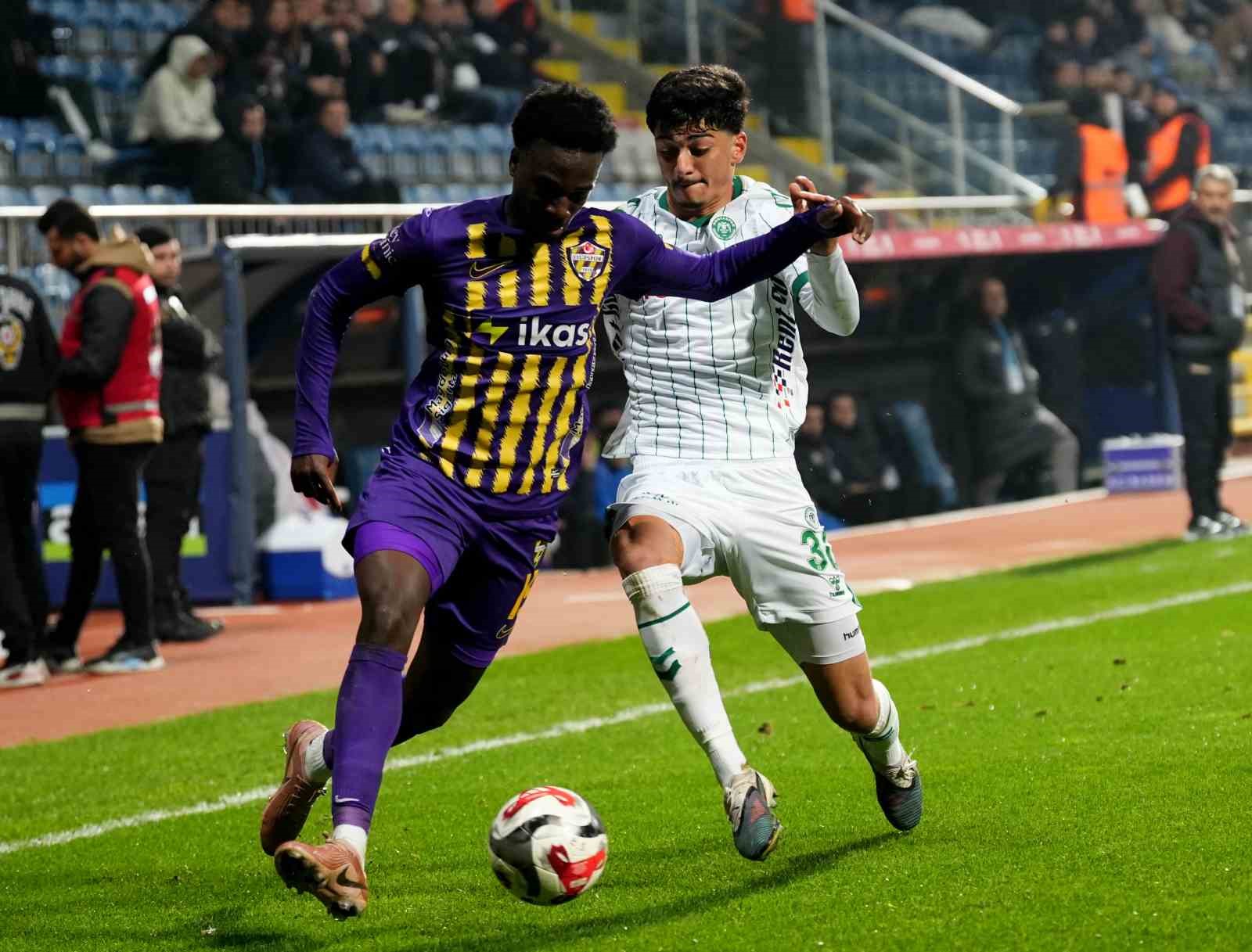 Ziraat Türkiye Kupası: Eyüpspor: 0 - Konyaspor: 1 (İlk yarı)
