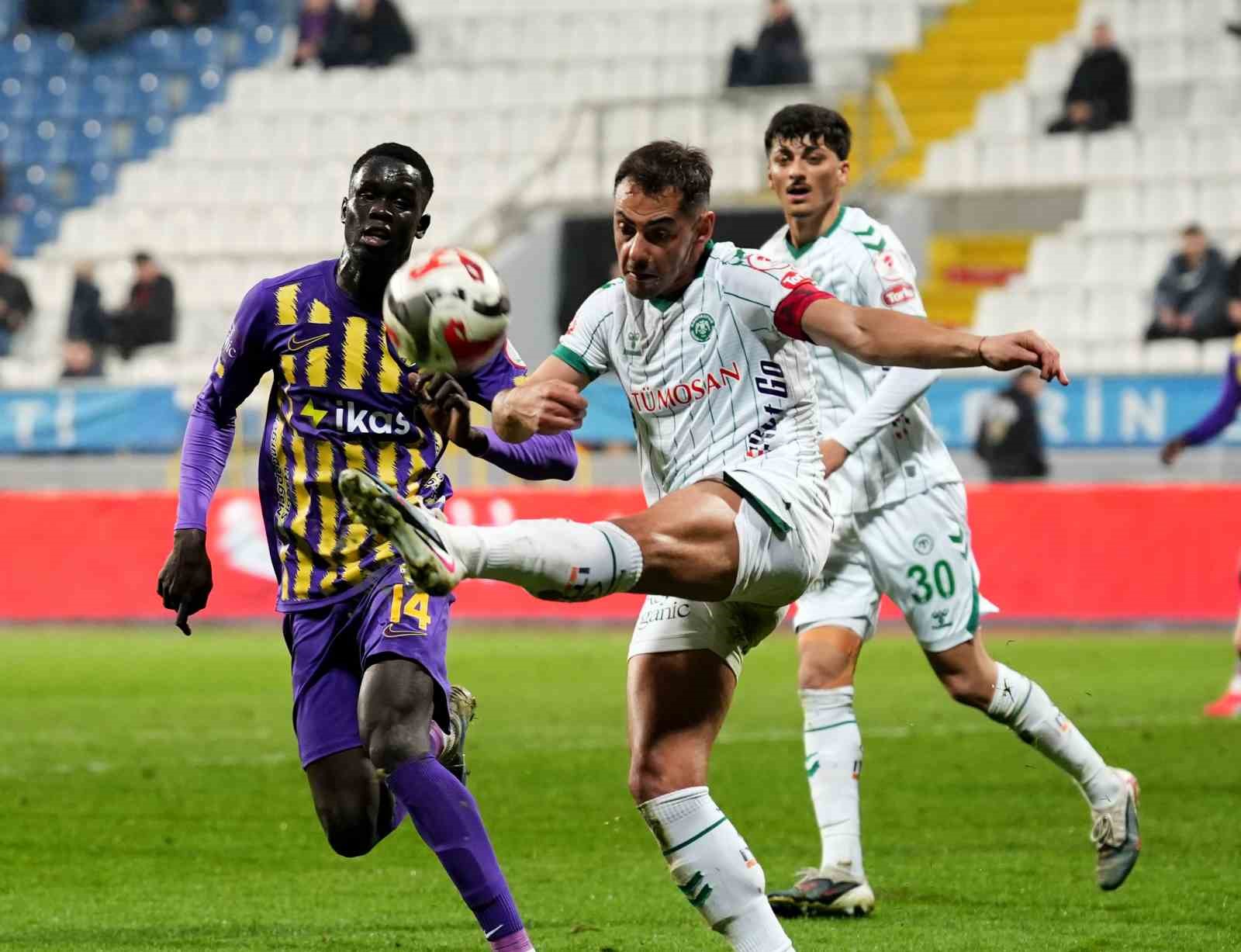 Ziraat Türkiye Kupası: Eyüpspor: 0 - Konyaspor: 1 (İlk yarı)
