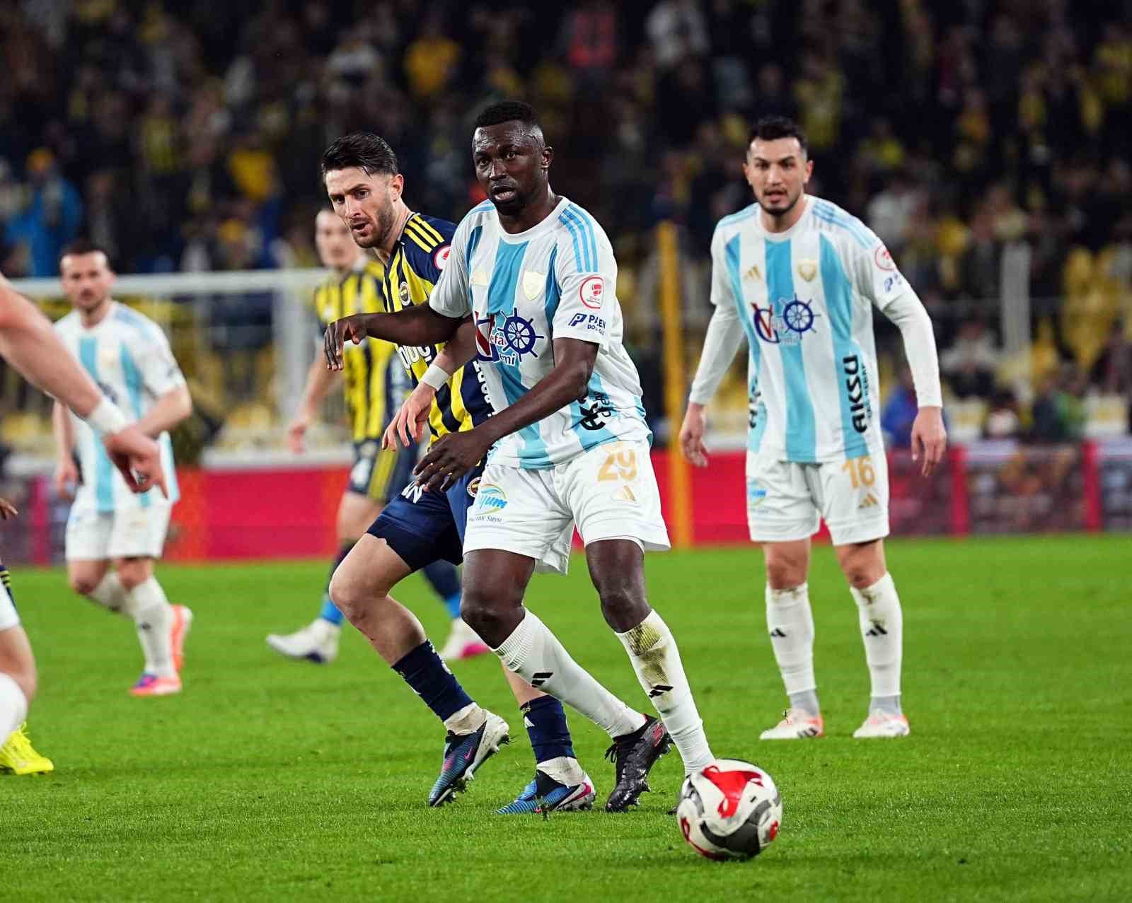 Ziraat Türkiye Kupası: Fenerbahçe: 0 - Erzurumspor FK: 1 (İlk yarı)
