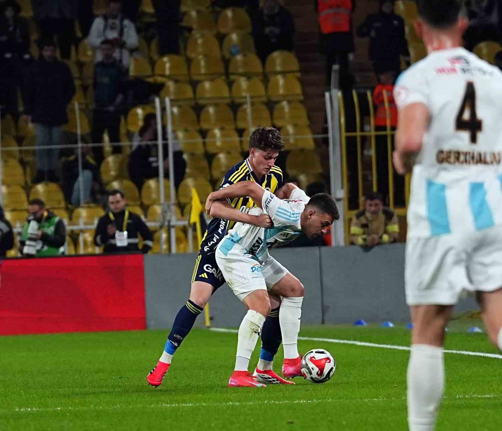 Ziraat Türkiye Kupası: Fenerbahçe: 0 - Erzurumspor FK: 1 (İlk yarı)
