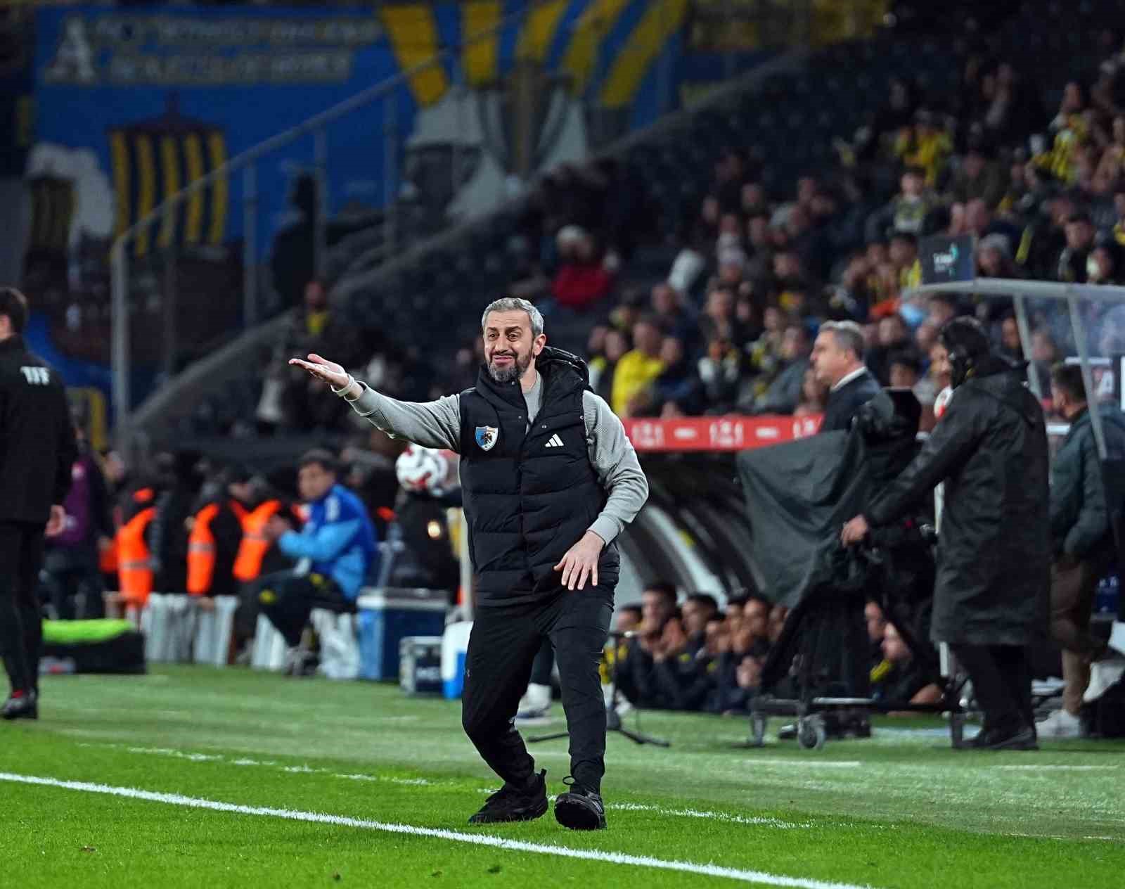 Ziraat Türkiye Kupası: Fenerbahçe: 0 - Erzurumspor FK: 1 (İlk yarı)
