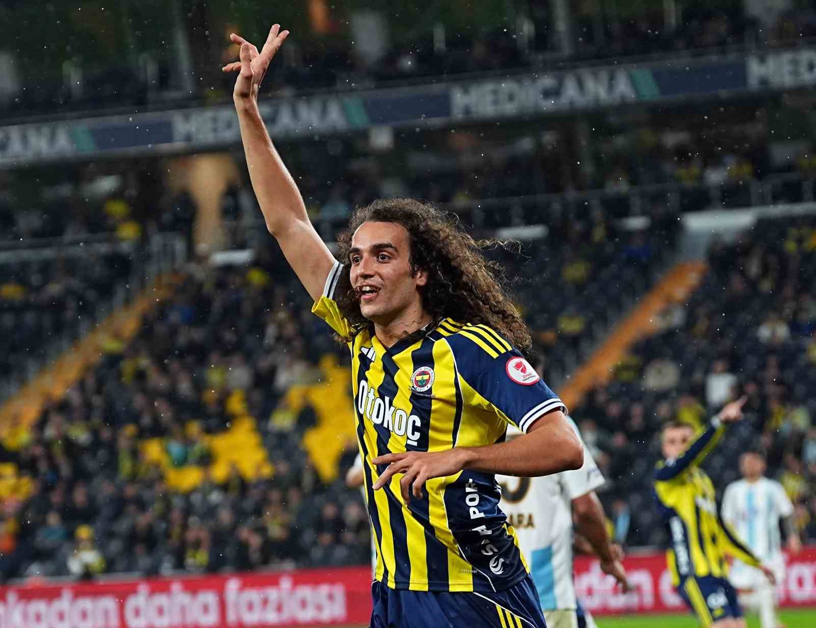 Ziraat Türkiye Kupası: Fenerbahçe: 3 - Erzurumspor FK: 1 (Maç sonucu)
