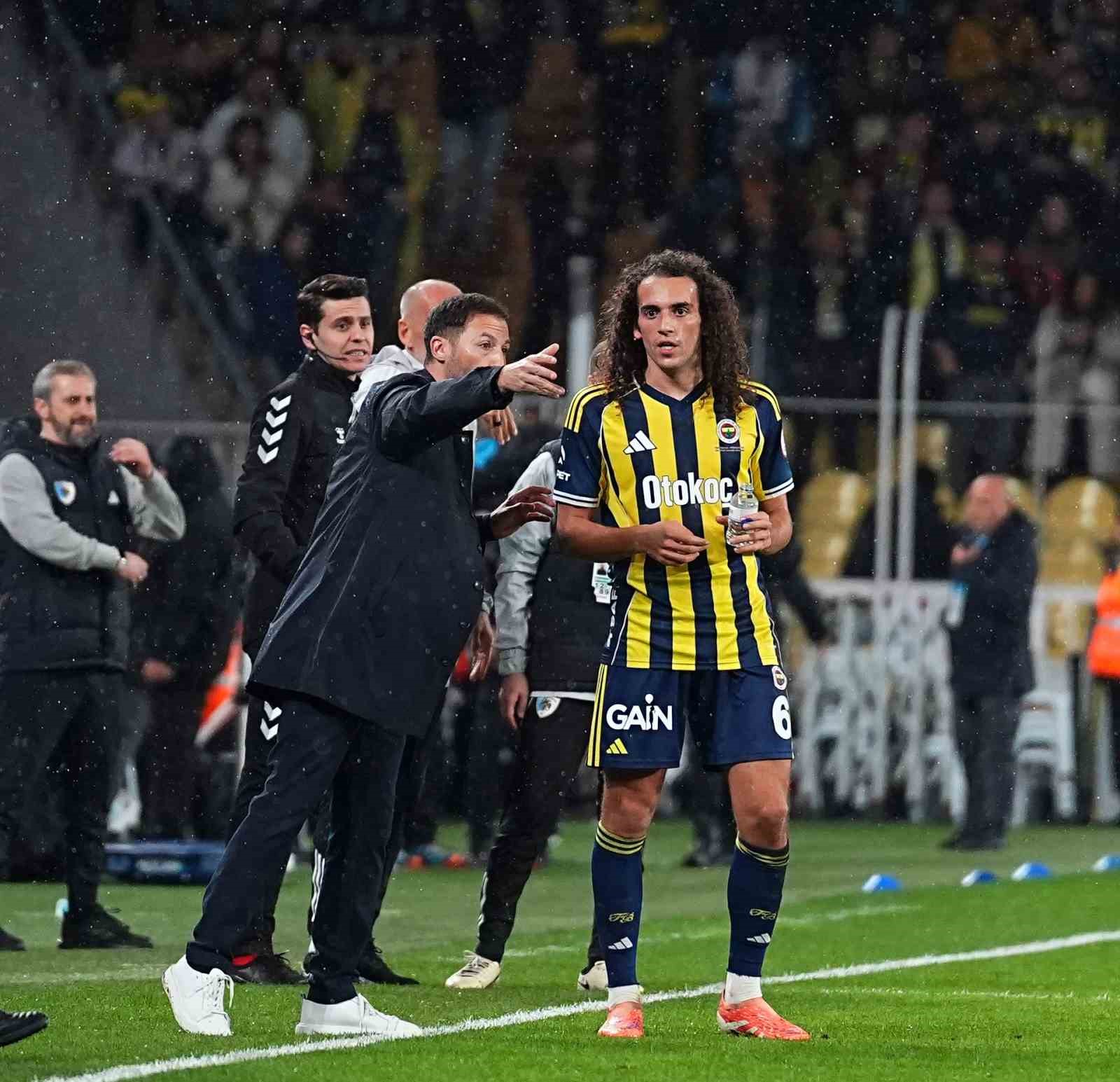 Ziraat Türkiye Kupası: Fenerbahçe: 3 - Erzurumspor FK: 1 (Maç sonucu)
