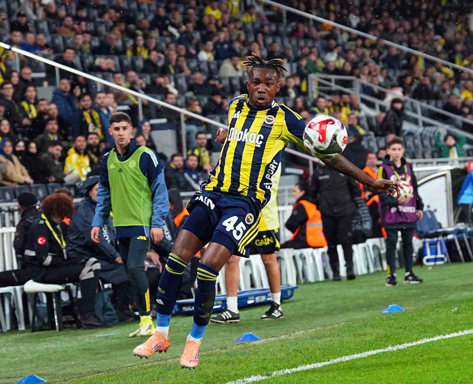 Ziraat Türkiye Kupası: Fenerbahçe: 3 - Erzurumspor FK: 1 (Maç sonucu)
