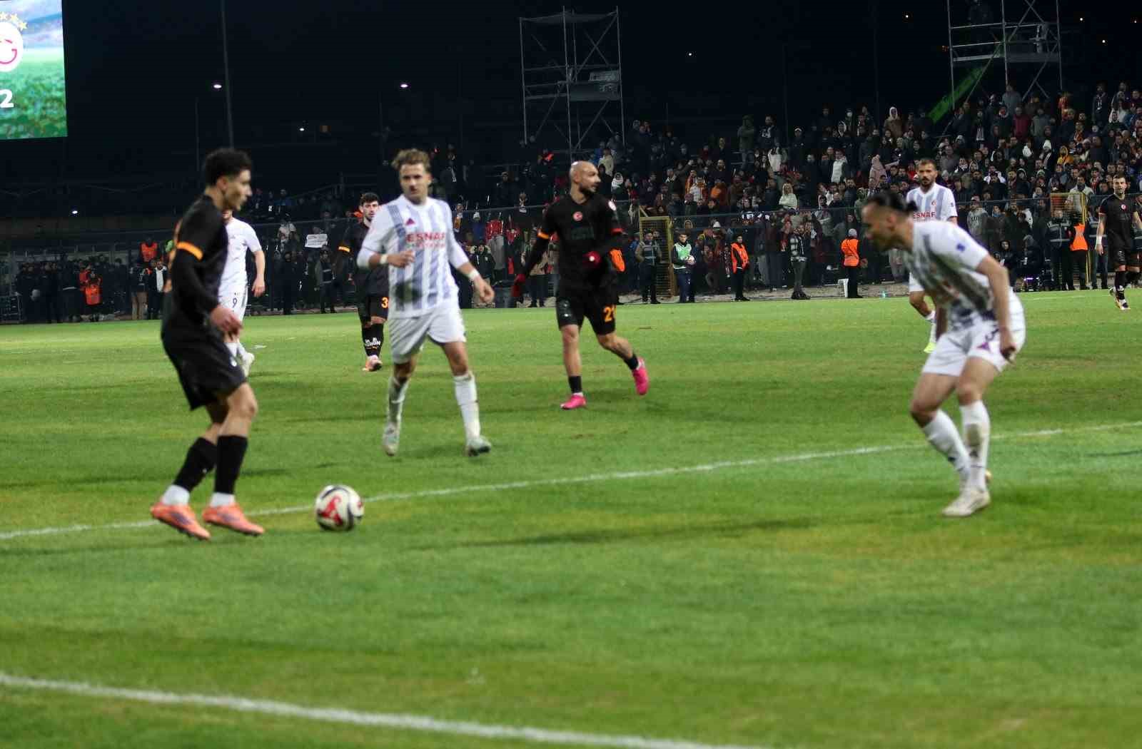 Ziraat Türkiye Kupası: Fethiyespor: 1 - Galatasaray: 2 (Maç sonucu)

