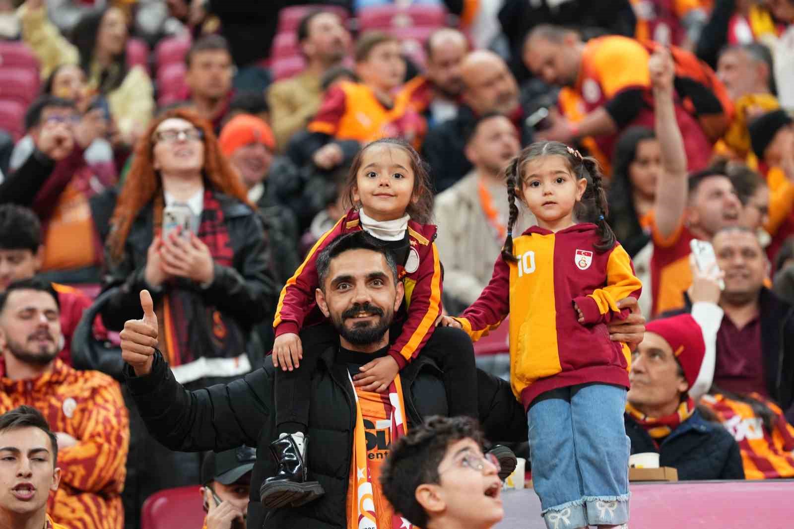 Ziraat Türkiye Kupası: Galatasaray: 0 - Gençlerbirliği: 0 (Maç devam ediyor)

