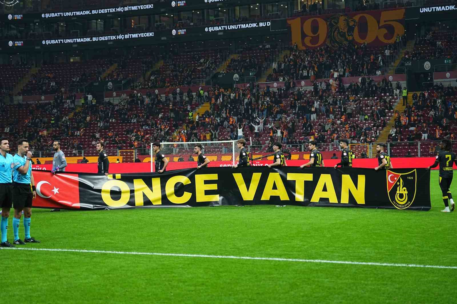 Ziraat Türkiye Kupası: Galatasaray: 1 - İstanbulspor: 0 (Maç devam ediyor)
