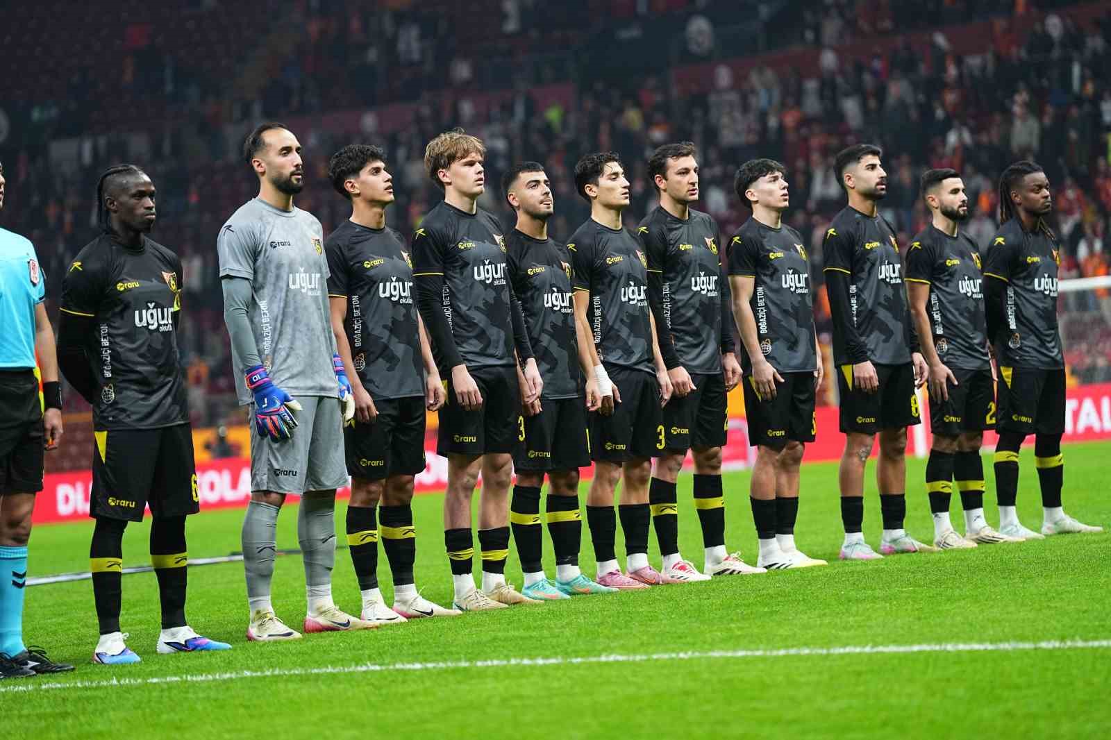 Ziraat Türkiye Kupası: Galatasaray: 1 - İstanbulspor: 0 (Maç devam ediyor)
