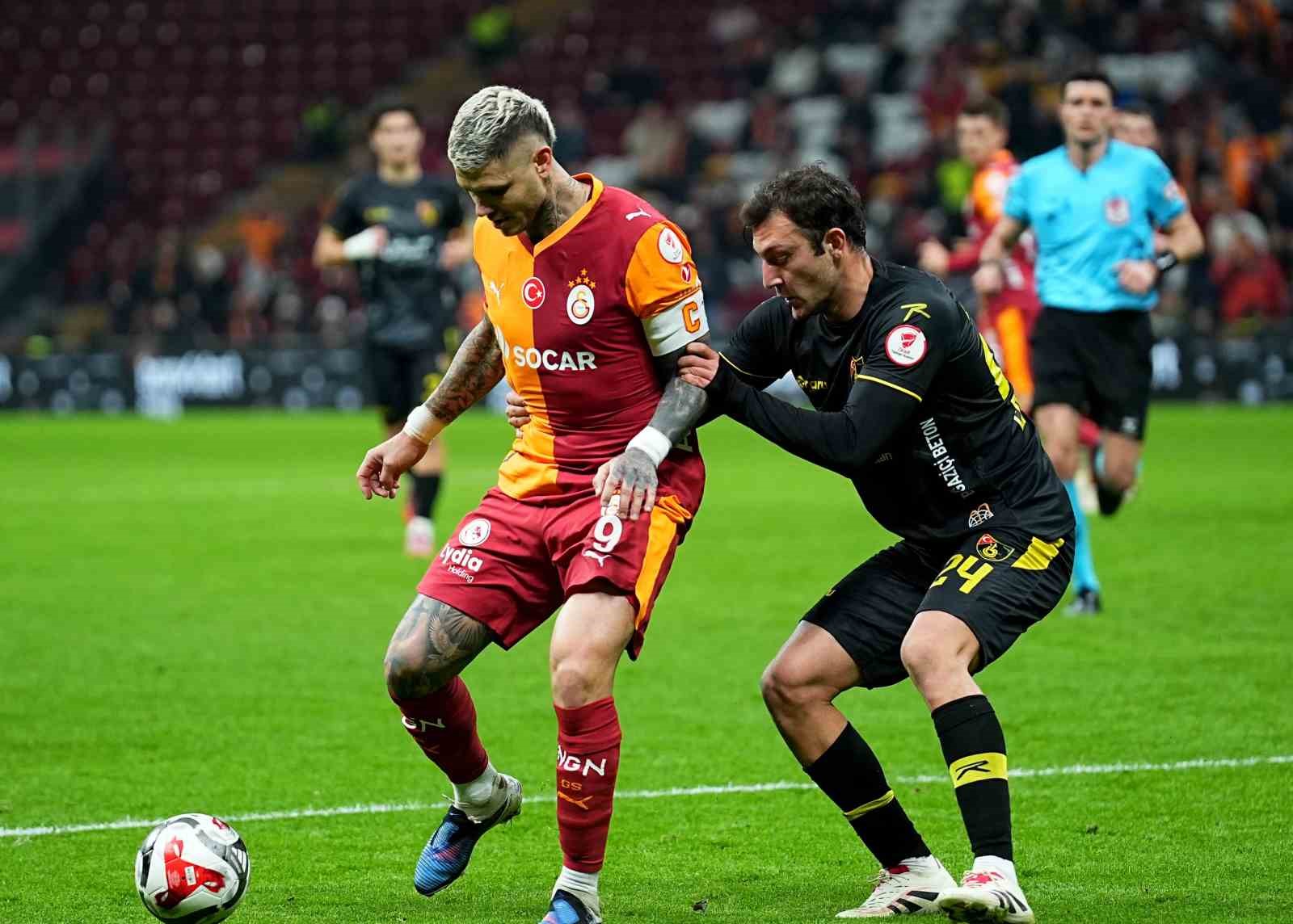 Ziraat Türkiye Kupası: Galatasaray: 3 - İstanbulspor: 1 (İlk yarı)
