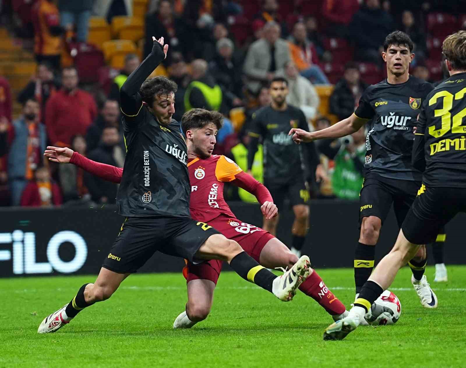 Ziraat Türkiye Kupası: Galatasaray: 3 - İstanbulspor: 1 (Maç sonucu)

