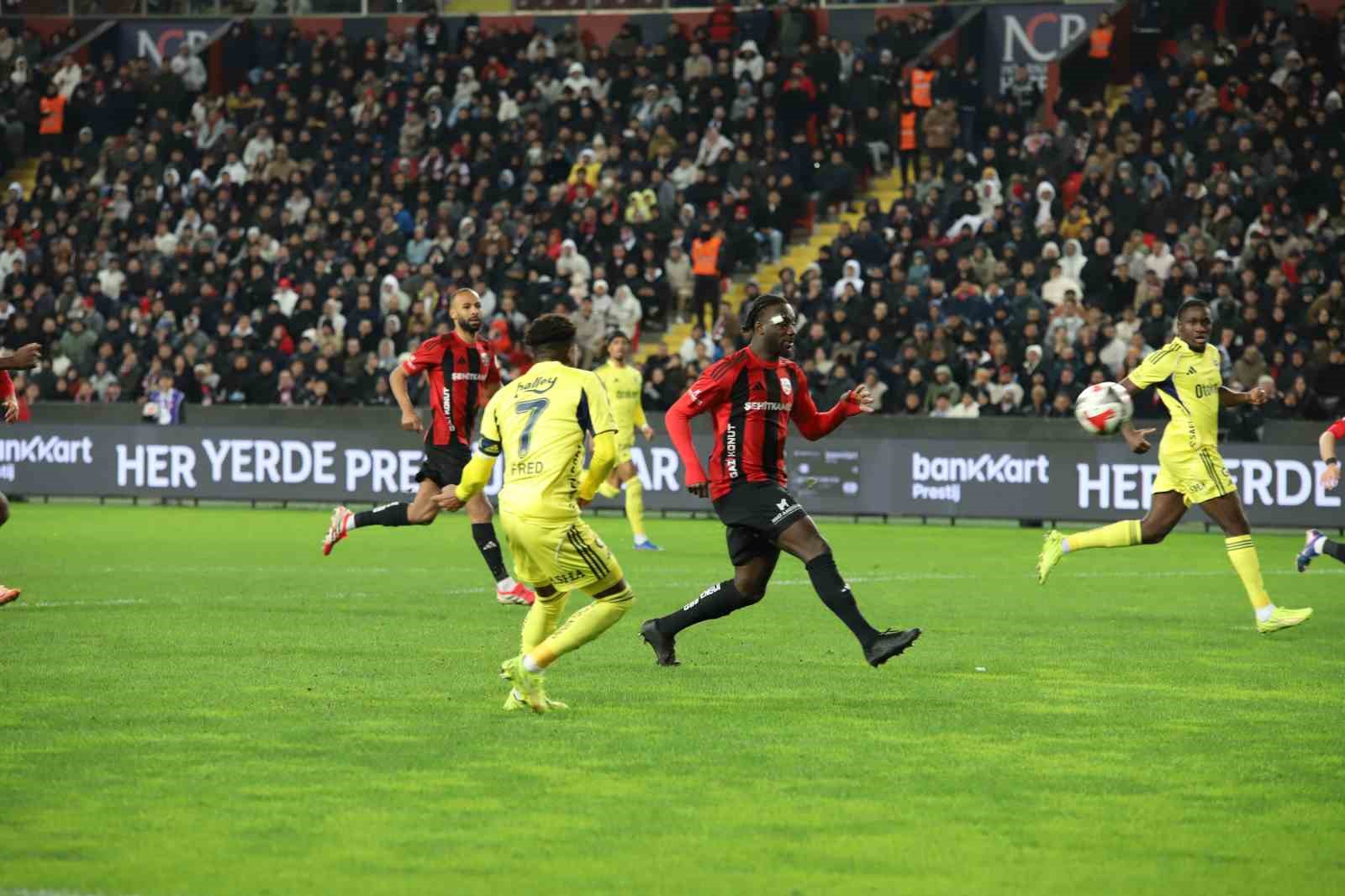 Ziraat Türkiye Kupası: Gaziantep FK: 0 - Fenerbahçe: 4 (Maç sonucu)

