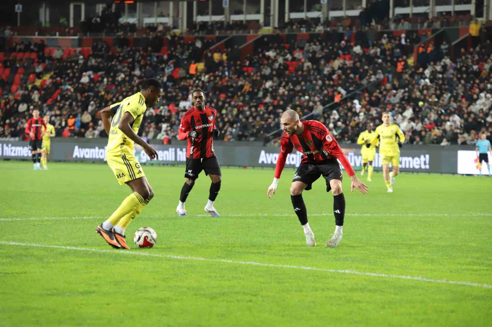 Ziraat Türkiye Kupası: Gaziantep FK: 0 - Fenerbahçe: 4 (Maç sonucu)
