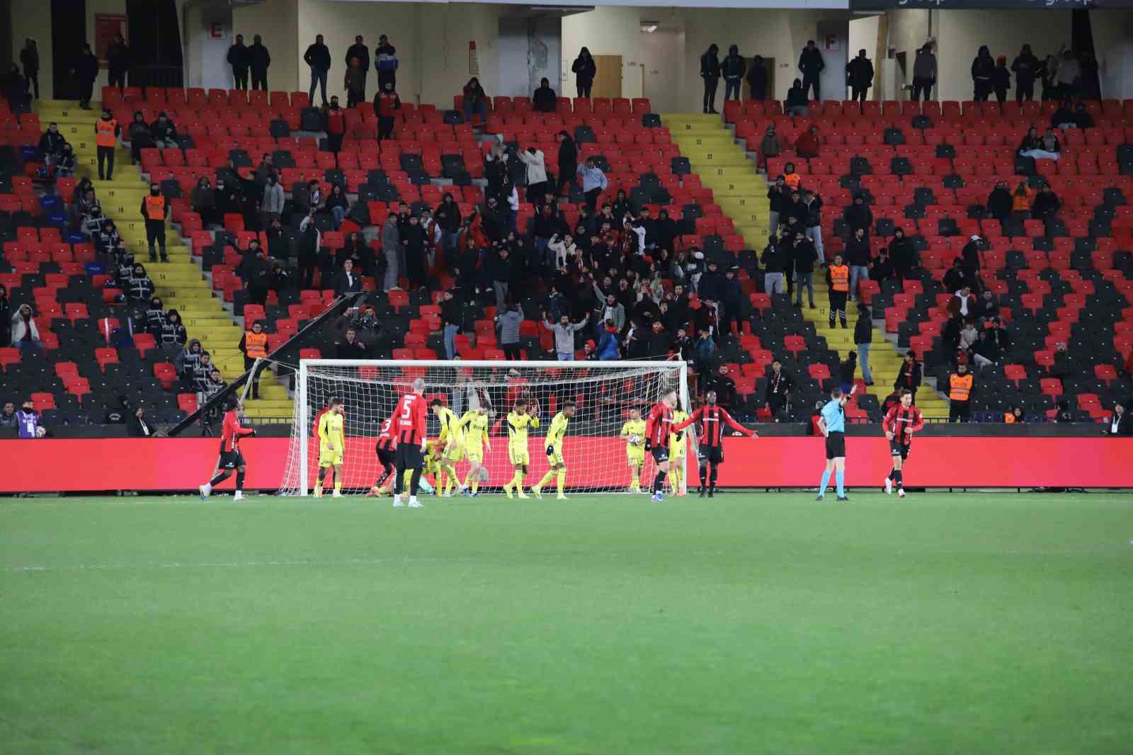Ziraat Türkiye Kupası: Gaziantep FK: 0 - Fenerbahçe: 4 (Maç sonucu)
