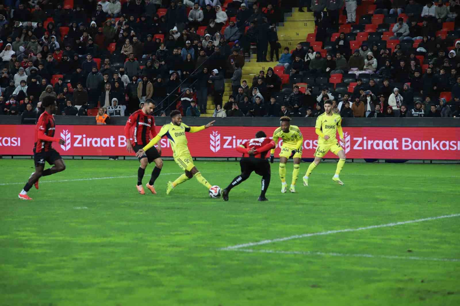 Ziraat Türkiye Kupası: Gaziantep FK: 0 - Fenerbahçe: 4 (Maç sonucu)
