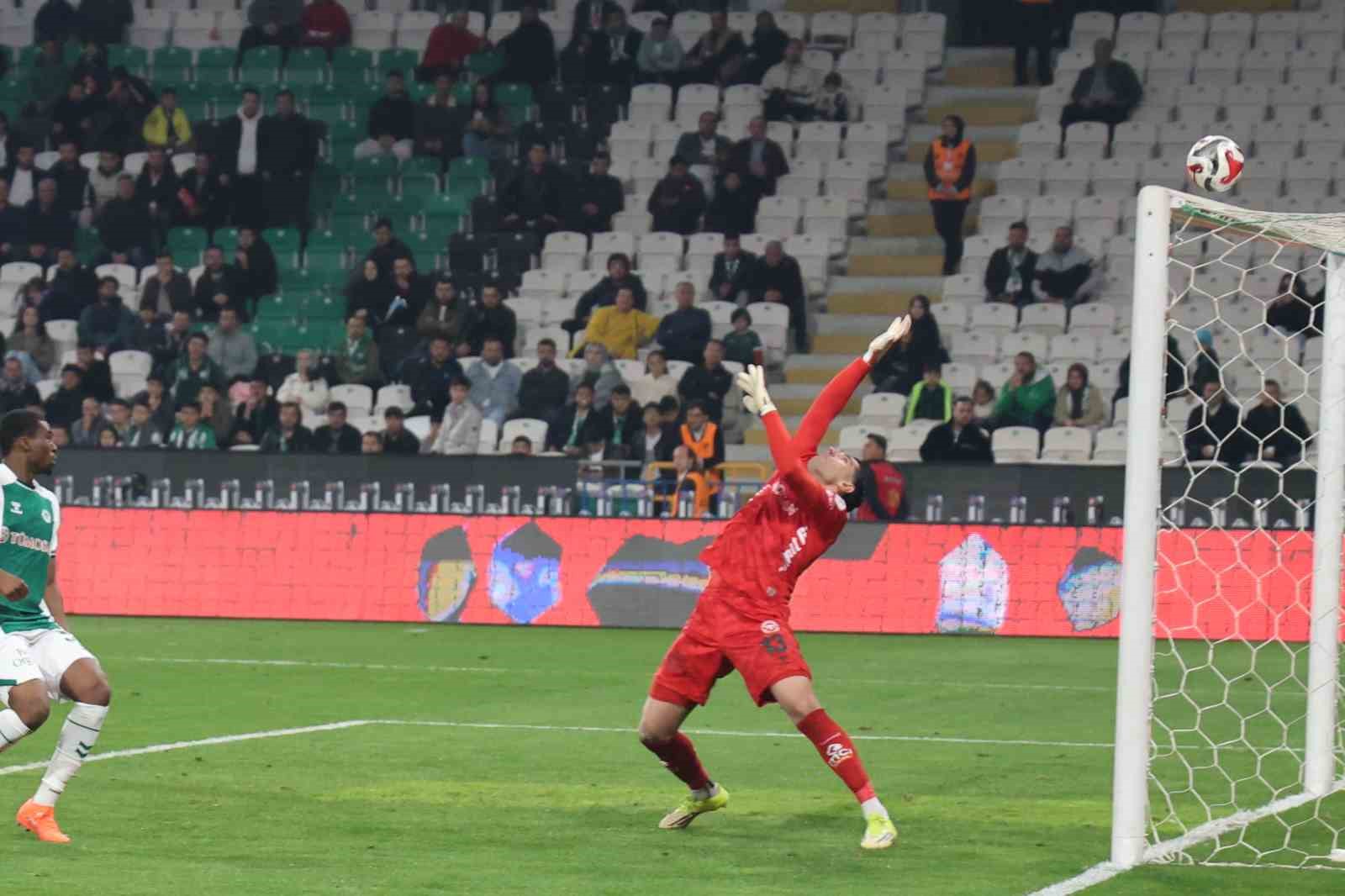 Ziraat Türkiye Kupası: Konyaspor: 1 - Fenerbahçe: 0 (Maç sonucu)
