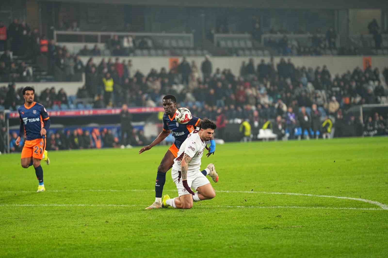 Ziraat Türkiye Kupası: RAMS Başakşehir: 2 - Trabzonspor: 4 (Maç sonucu)
