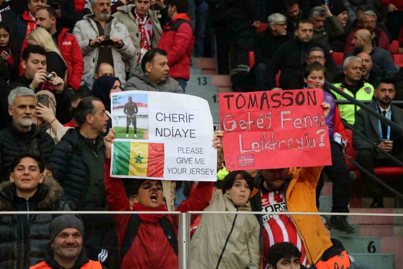 Ziraat Türkiye Kupası: Samsunspor: 0 - Trabzonspor: 0 (İlk yarı)
