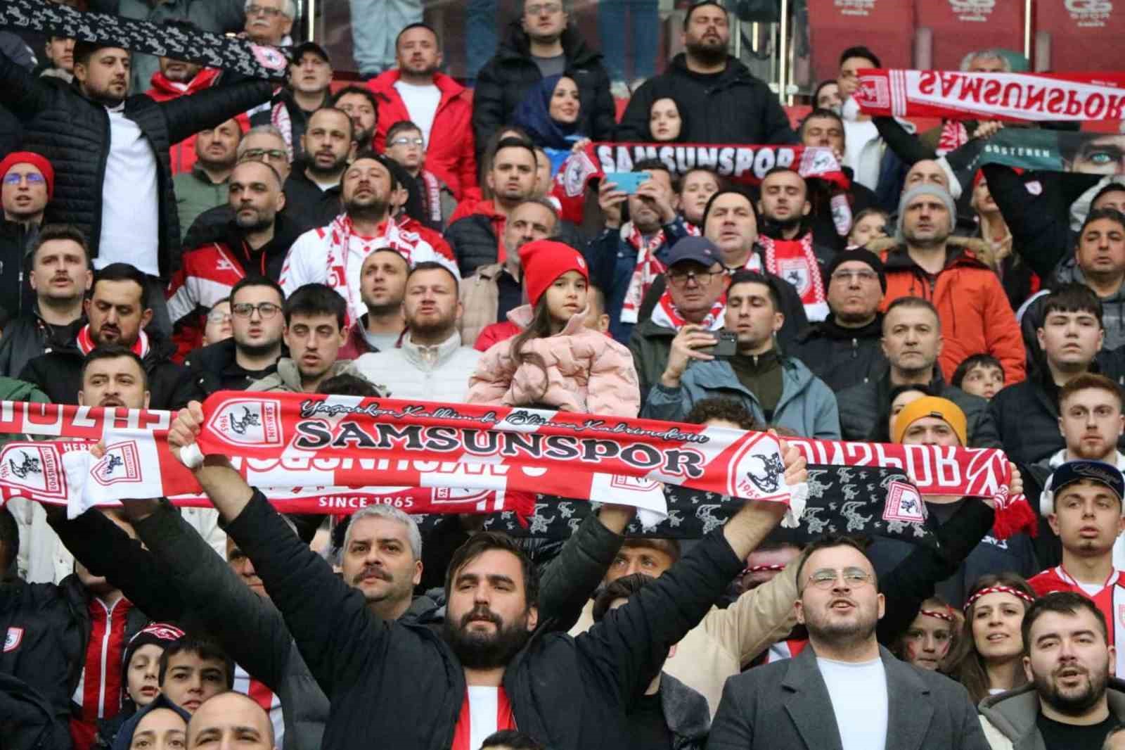 Ziraat Türkiye Kupası: Samsunspor: 0 - Trabzonspor: 0 (İlk yarı)
