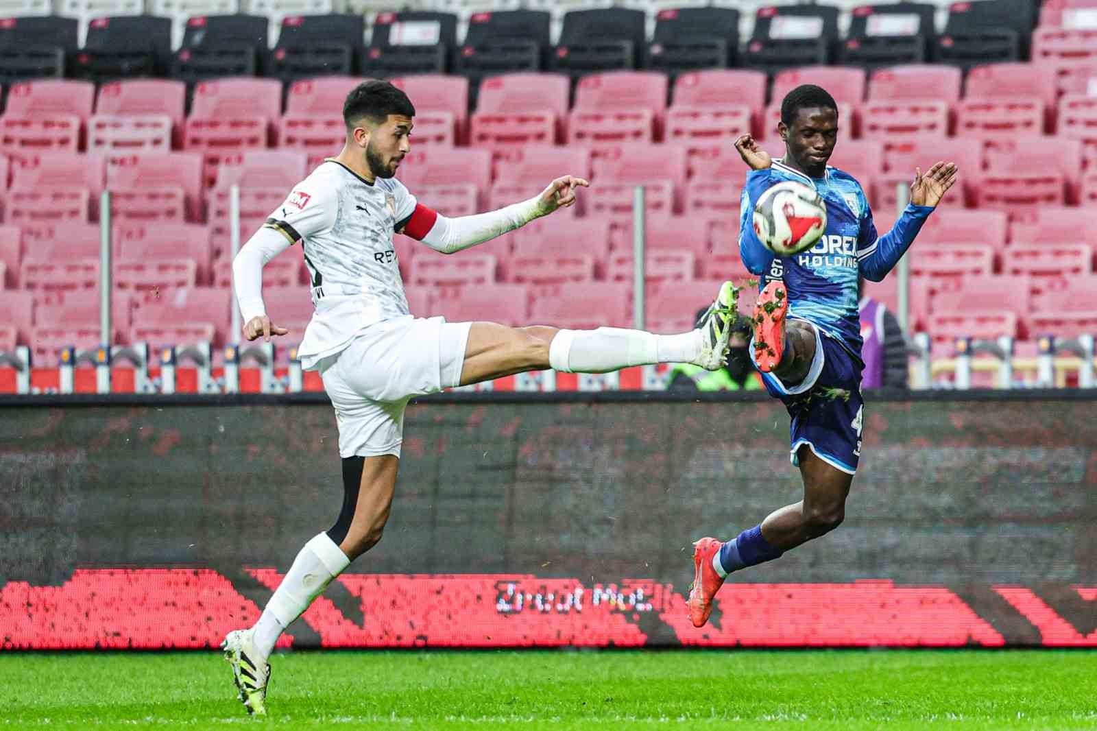 Ziraat Türkiye Kupası: Samsunspor: 2 - Bodrum FK: 0 (Maç sonucu)
Ziraat Türkiye Kupası: Samsunspor: 2 - Bodrum FK: 0 (Maç sonucu)