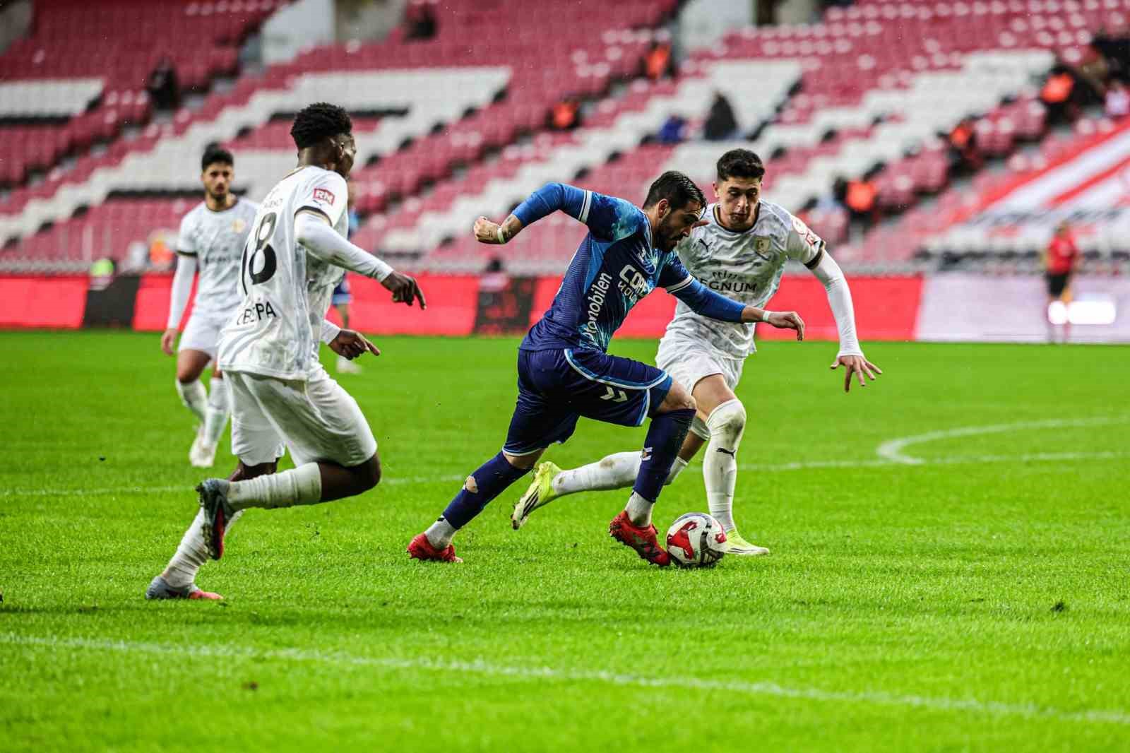 Ziraat Türkiye Kupası: Samsunspor: 2 - Bodrum FK: 0 (Maç sonucu)
Ziraat Türkiye Kupası: Samsunspor: 2 - Bodrum FK: 0 (Maç sonucu)