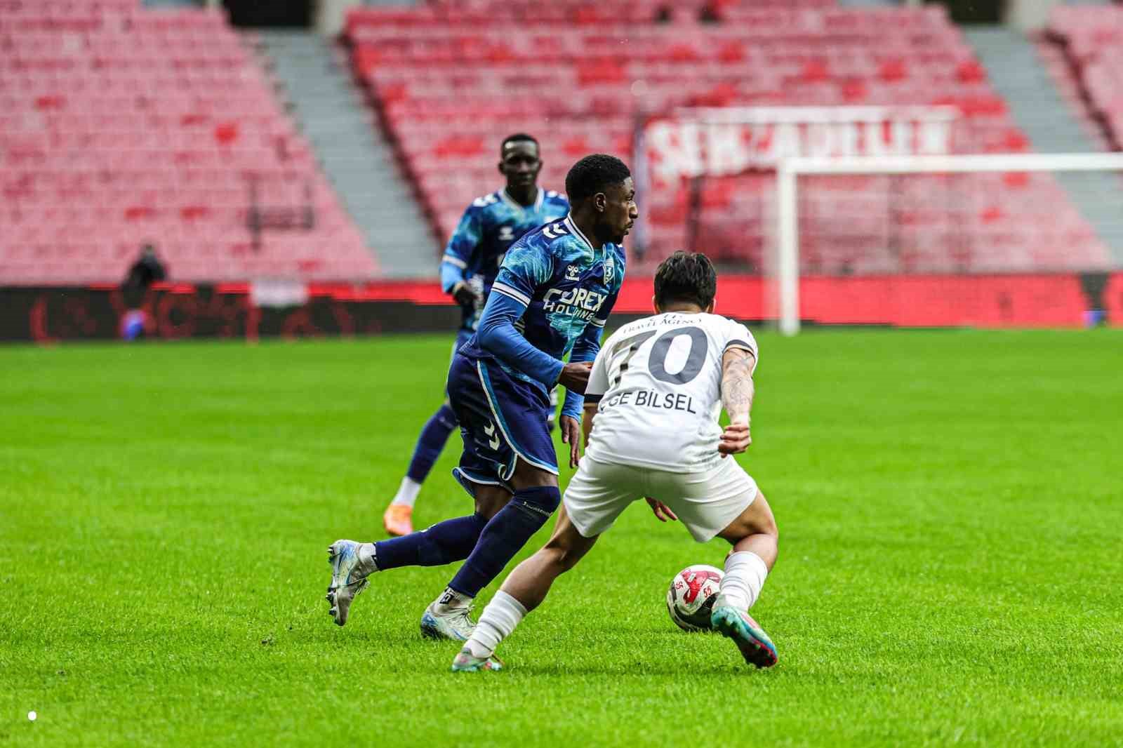 Ziraat Türkiye Kupası: Samsunspor: 2 - Bodrum FK: 0 (Maç sonucu)
Ziraat Türkiye Kupası: Samsunspor: 2 - Bodrum FK: 0 (Maç sonucu)