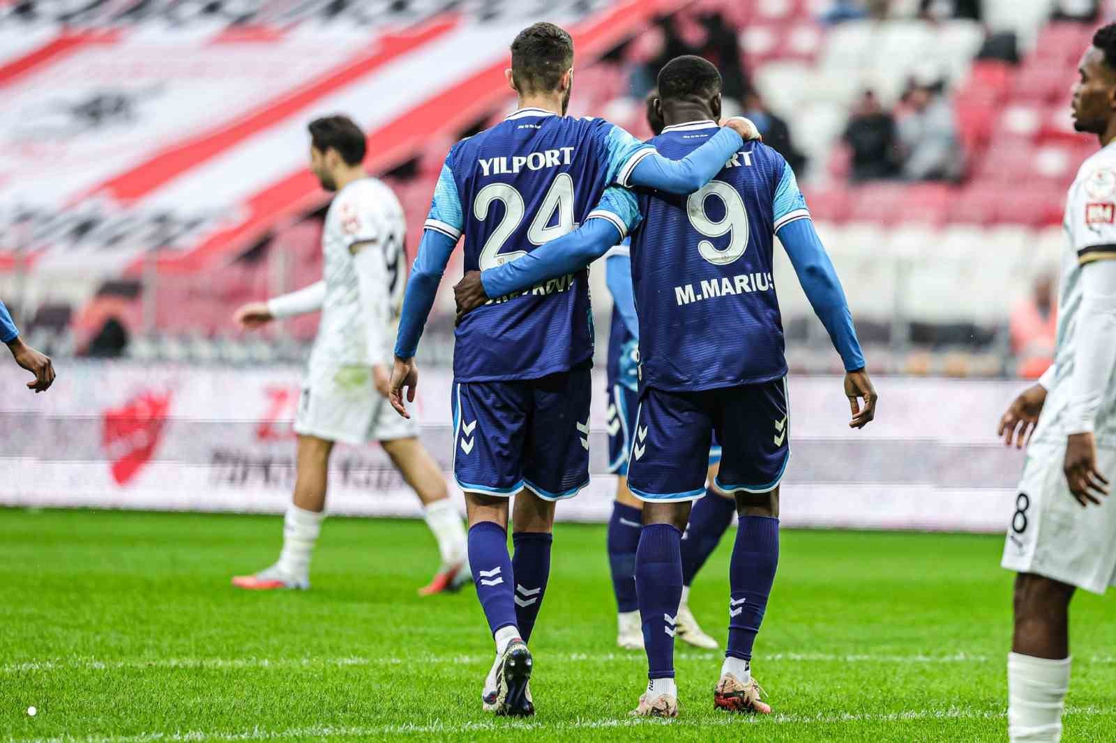 Ziraat Türkiye Kupası: Samsunspor: 2 - Bodrum FK: 0 (Maç sonucu)
Ziraat Türkiye Kupası: Samsunspor: 2 - Bodrum FK: 0 (Maç sonucu)