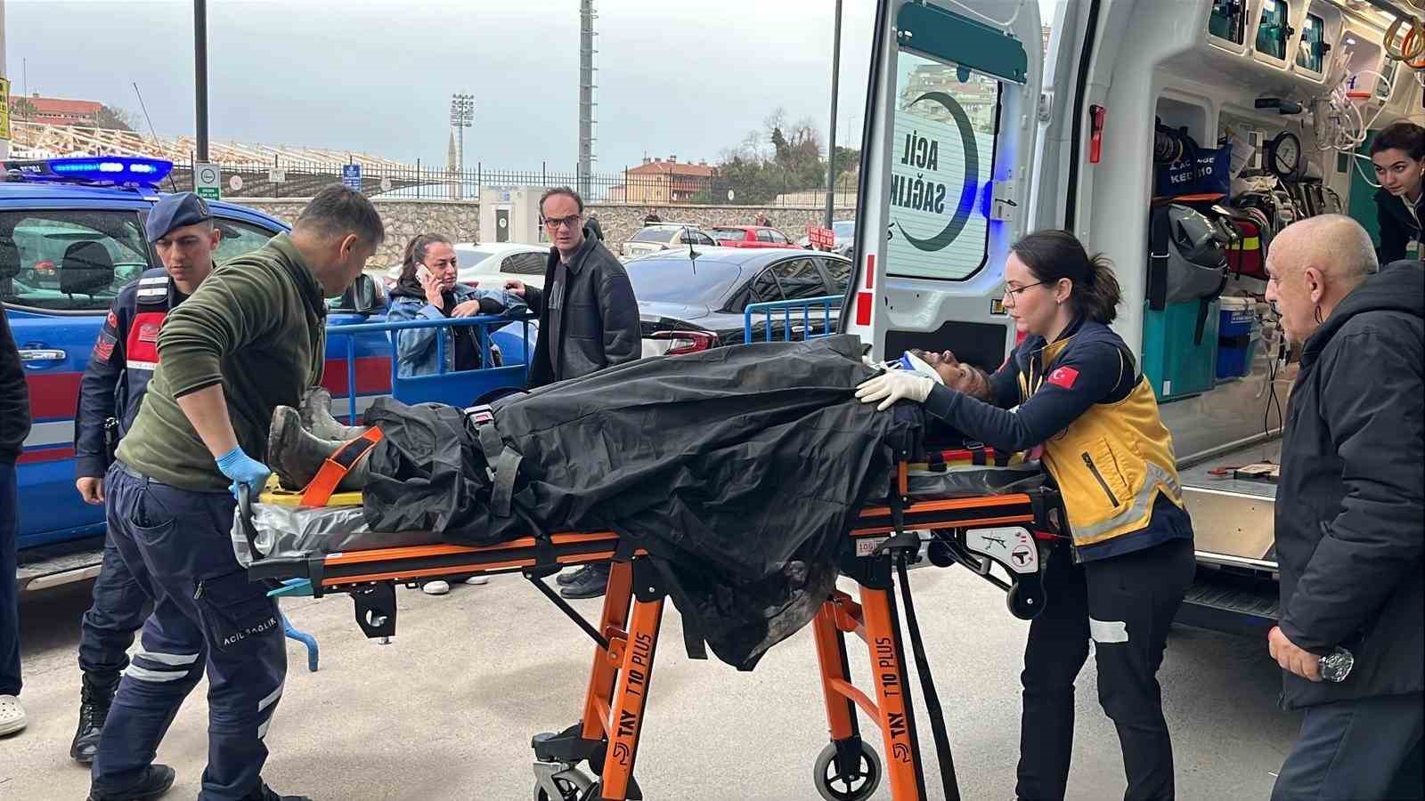 Zolgukdak’ta göçükte mahsur kalan 2 işçi için çalışmalar sürüyor
