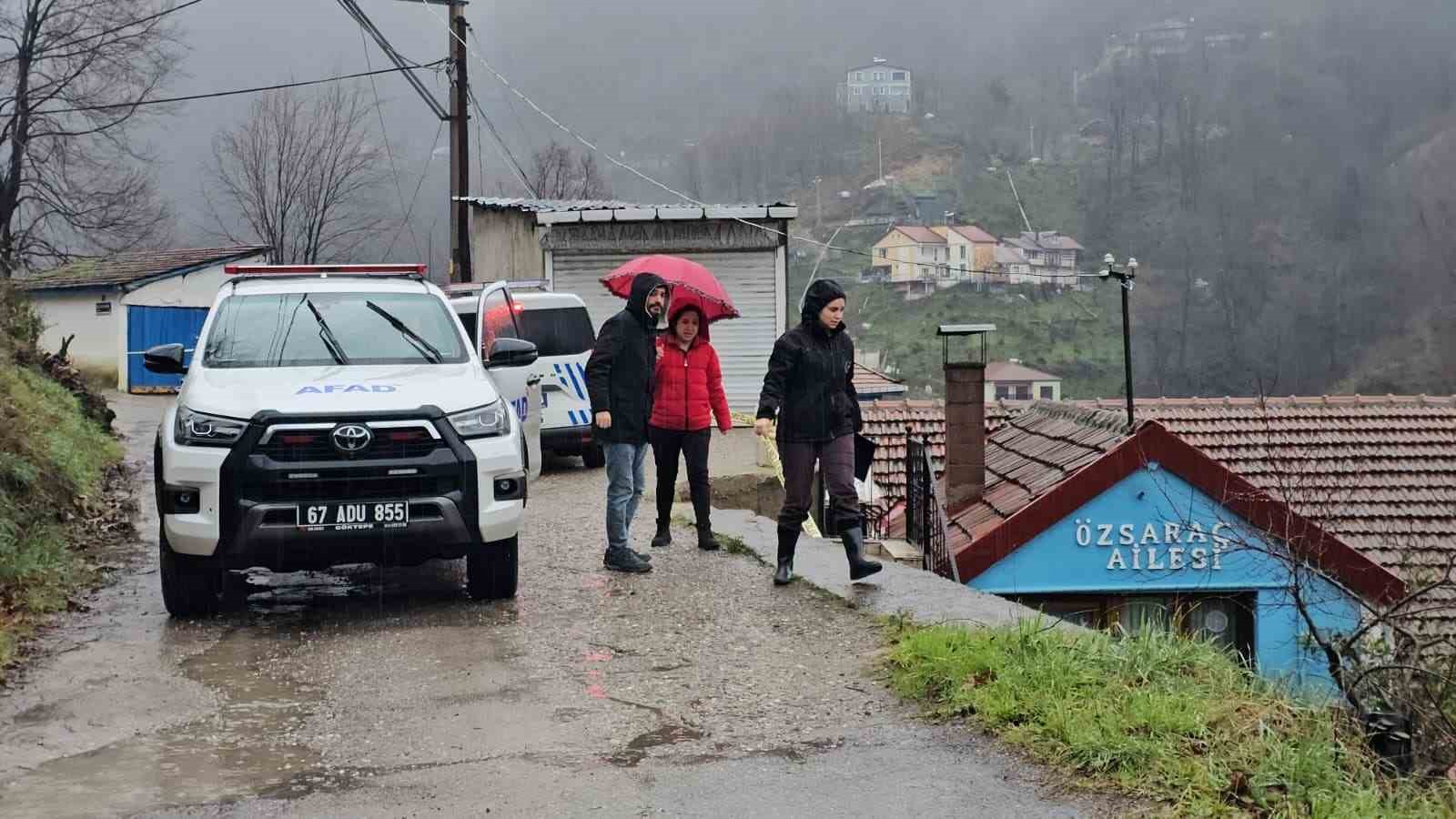 Zonguldak’ta heyelan nedeniyle boşaltılan yapılar yeniden kullanıma açıldı
