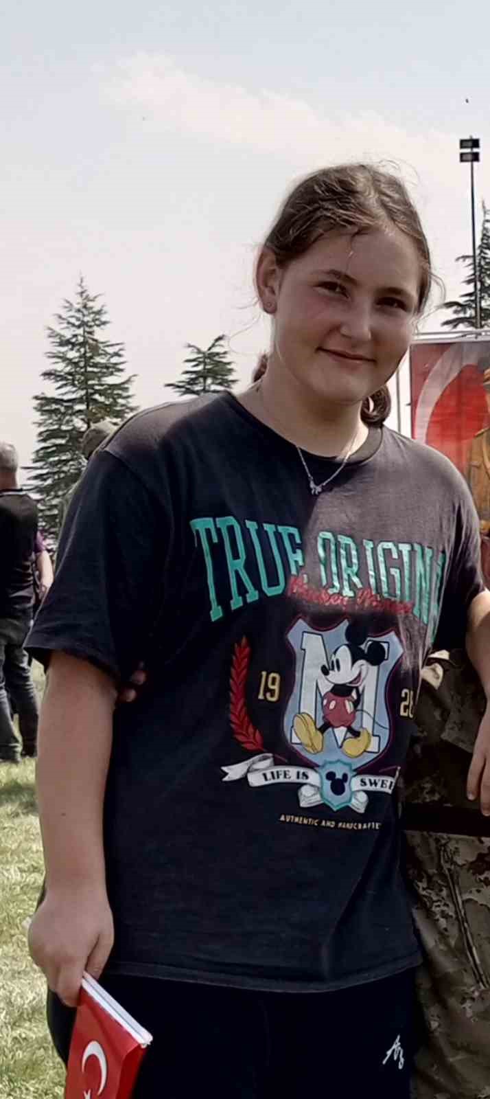 Zonguldak’ta menenjit şüphesiyle yoğun bakıma kaldırılan öğrenci hayatını kaybetti
