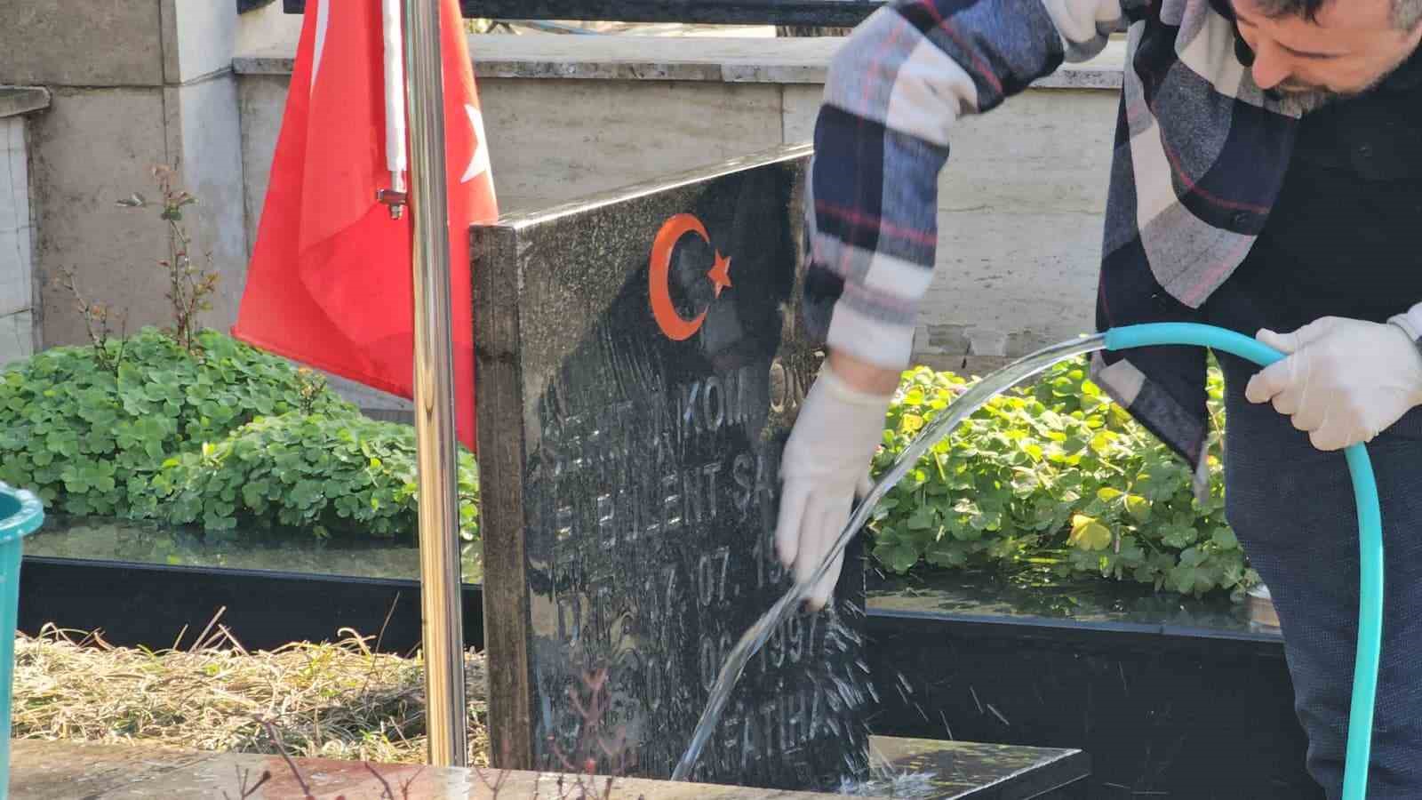 Zonguldak’ta şehitliklerde bakım ve temizlik seferberliği
