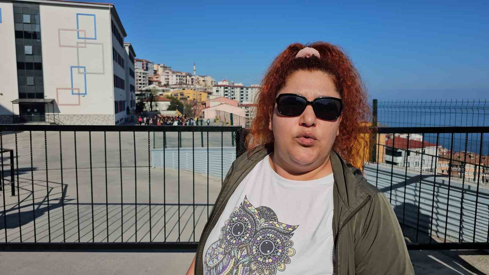 Zonguldak’taki okullarda polis nöbeti başladı
