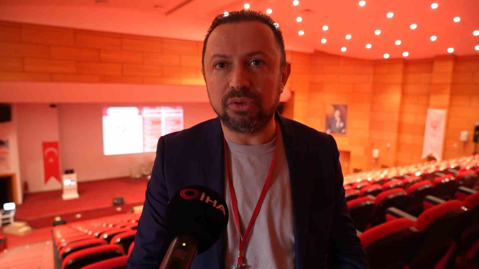 "Zor Vakalar, Canlı Çözümler"
