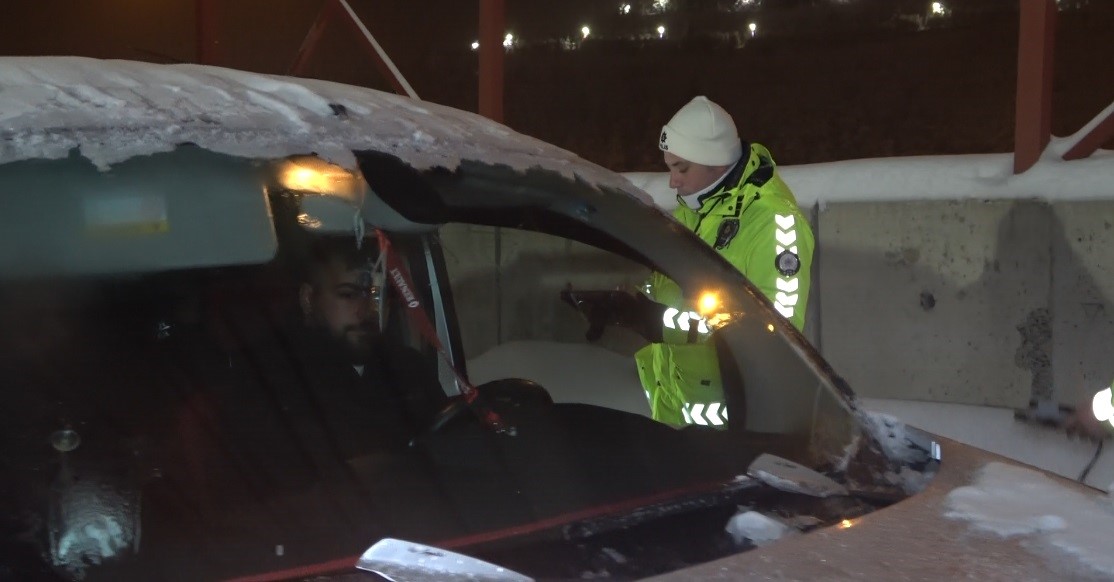 Zorlu kış şartlarına rağmen Tunceli’de yılbaşı güvenliği emniyete emanet
