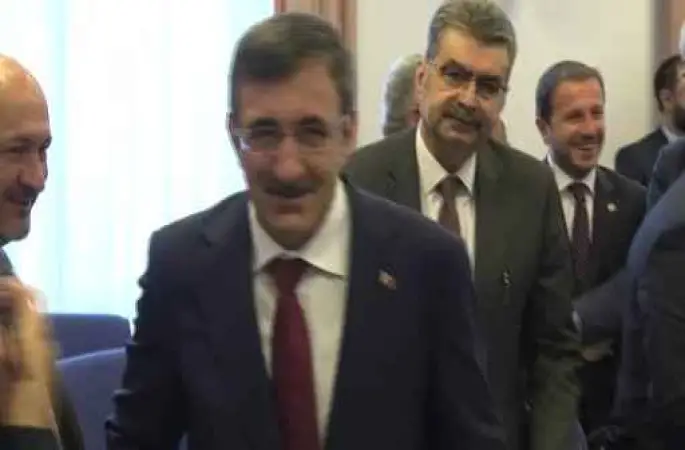 Cumhurbaşkanı Yardımcısı Yılmaz: “MİT, FETÖ mensuplarına dünyanın her yerinde takipte olduklarını hissettirmiştir”