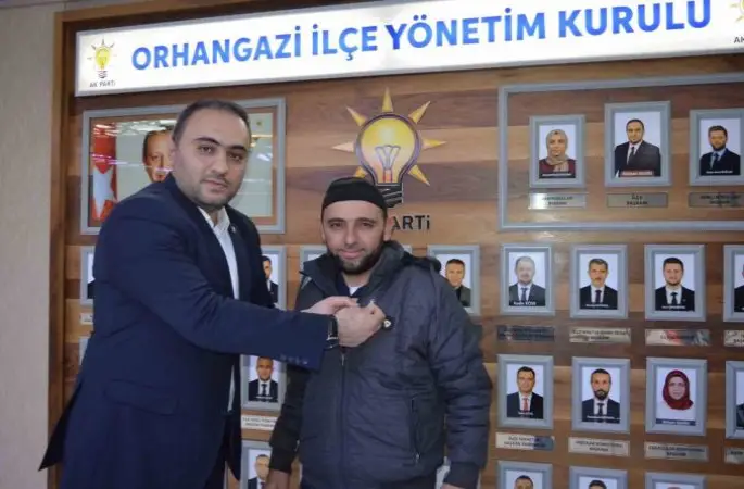 Yeniden Refah Partisi’nden istifa eden 120 kişi AK Parti’ye geçti