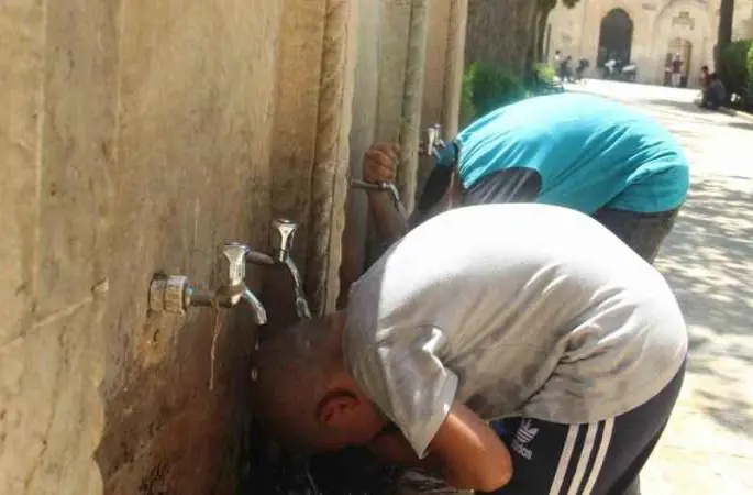 Kavurucu sıcak Şanlıurfa’yı etkisi altına aldı