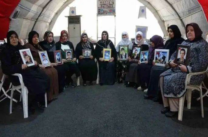 Diyarbakır annelerinin evlat nöbeti bin 614. gününde