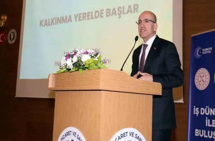 Bakan Şimşek Manisa iş dünyası ile buluştu